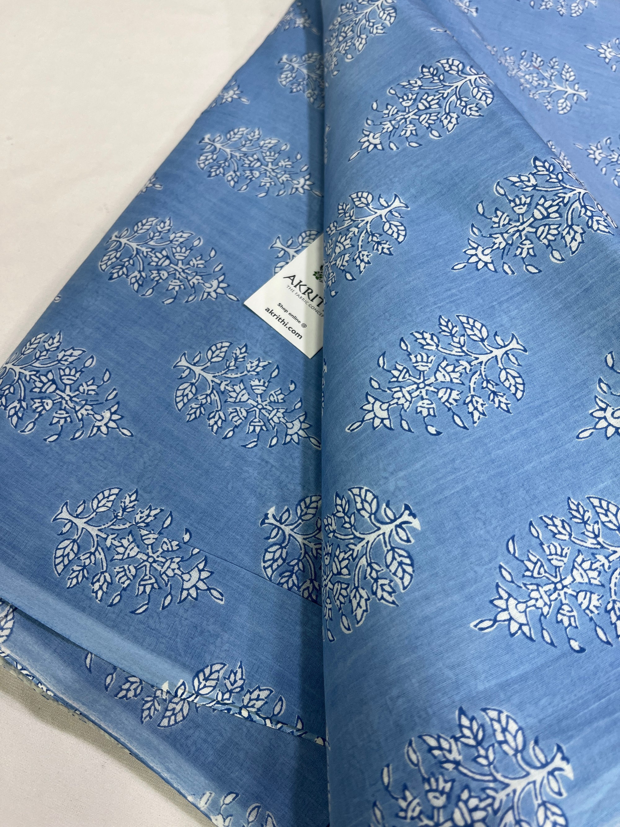 Printed pure cotton fabric