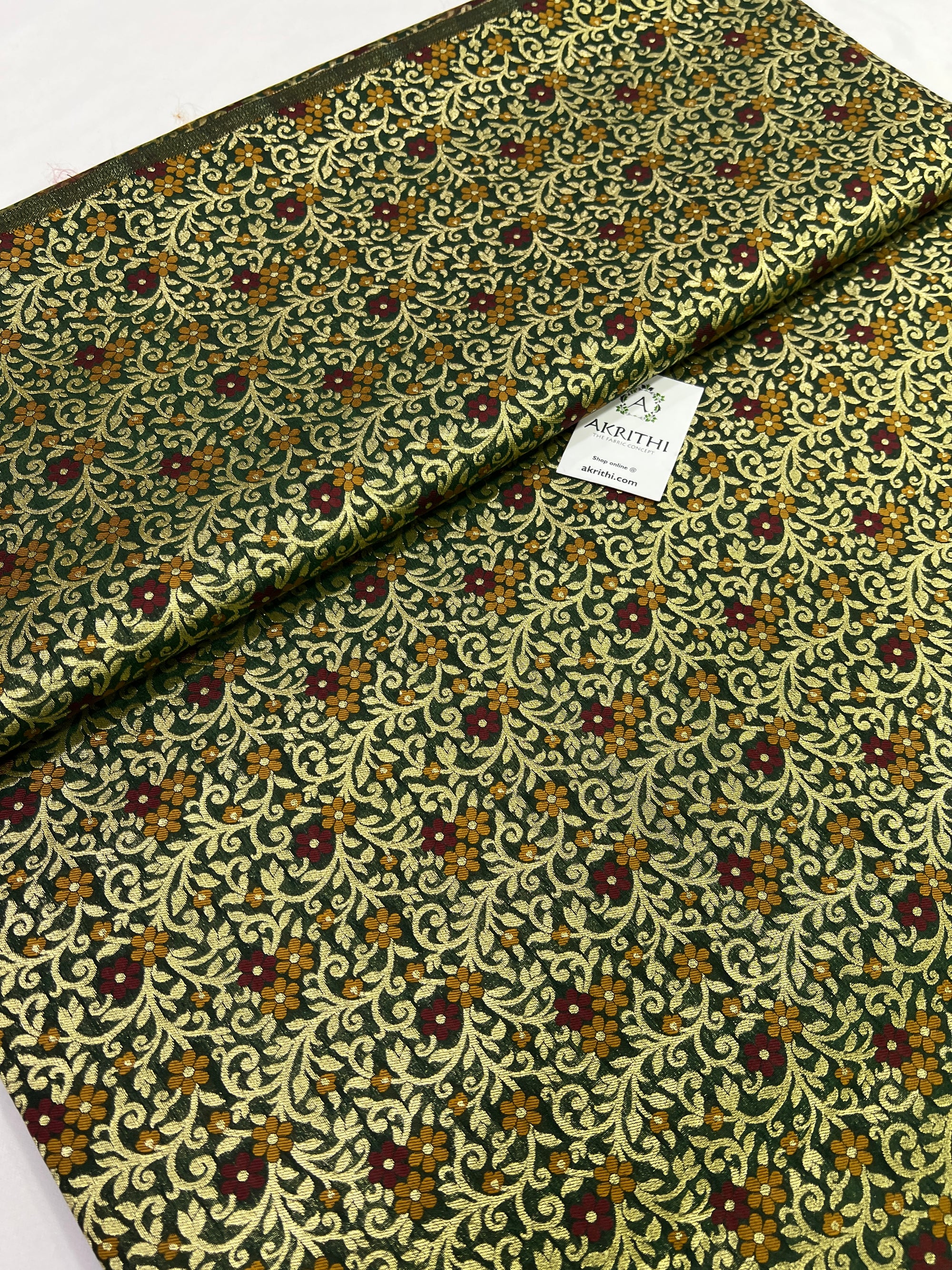 Banarasi kimkhab fabric