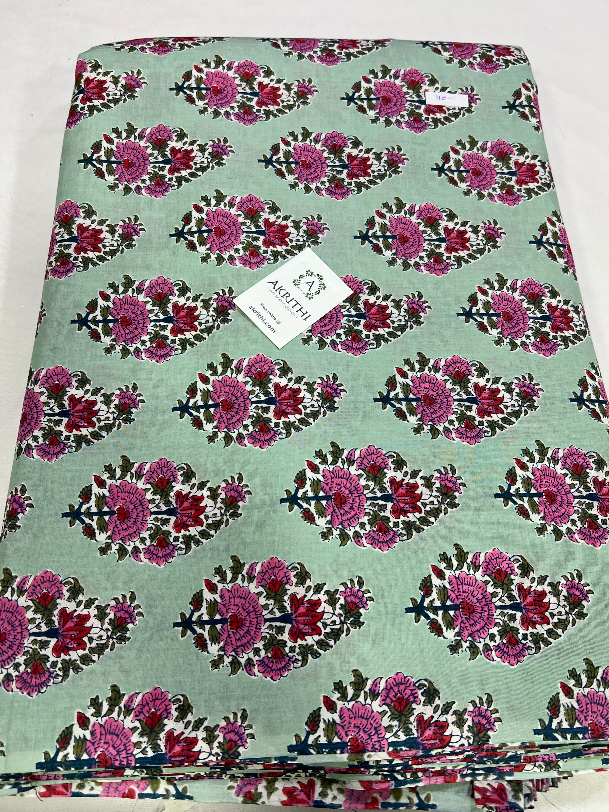 Printed pure cotton fabric