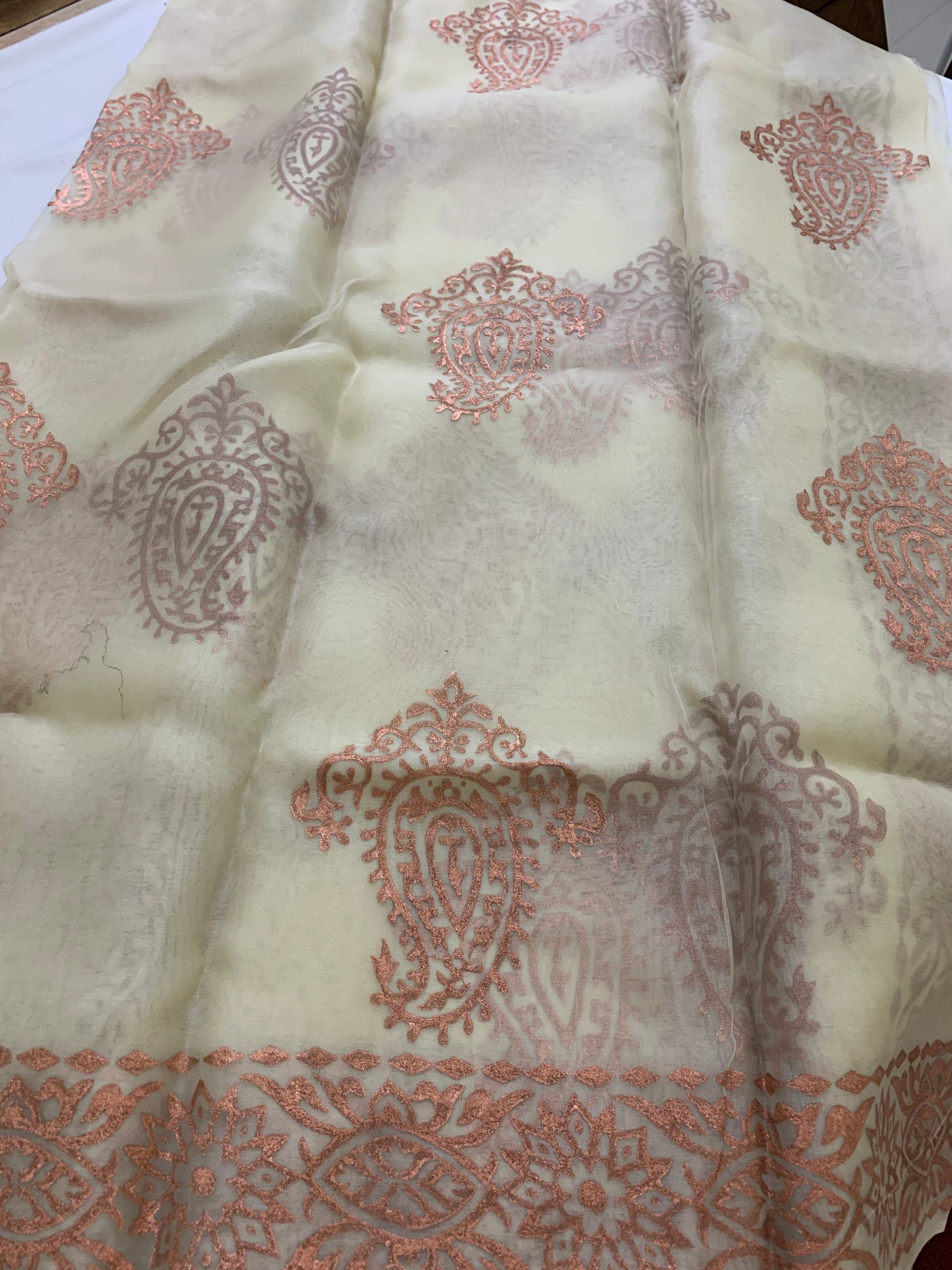 BLOCK PRINTED PURE SILK ORGANZA SAREE