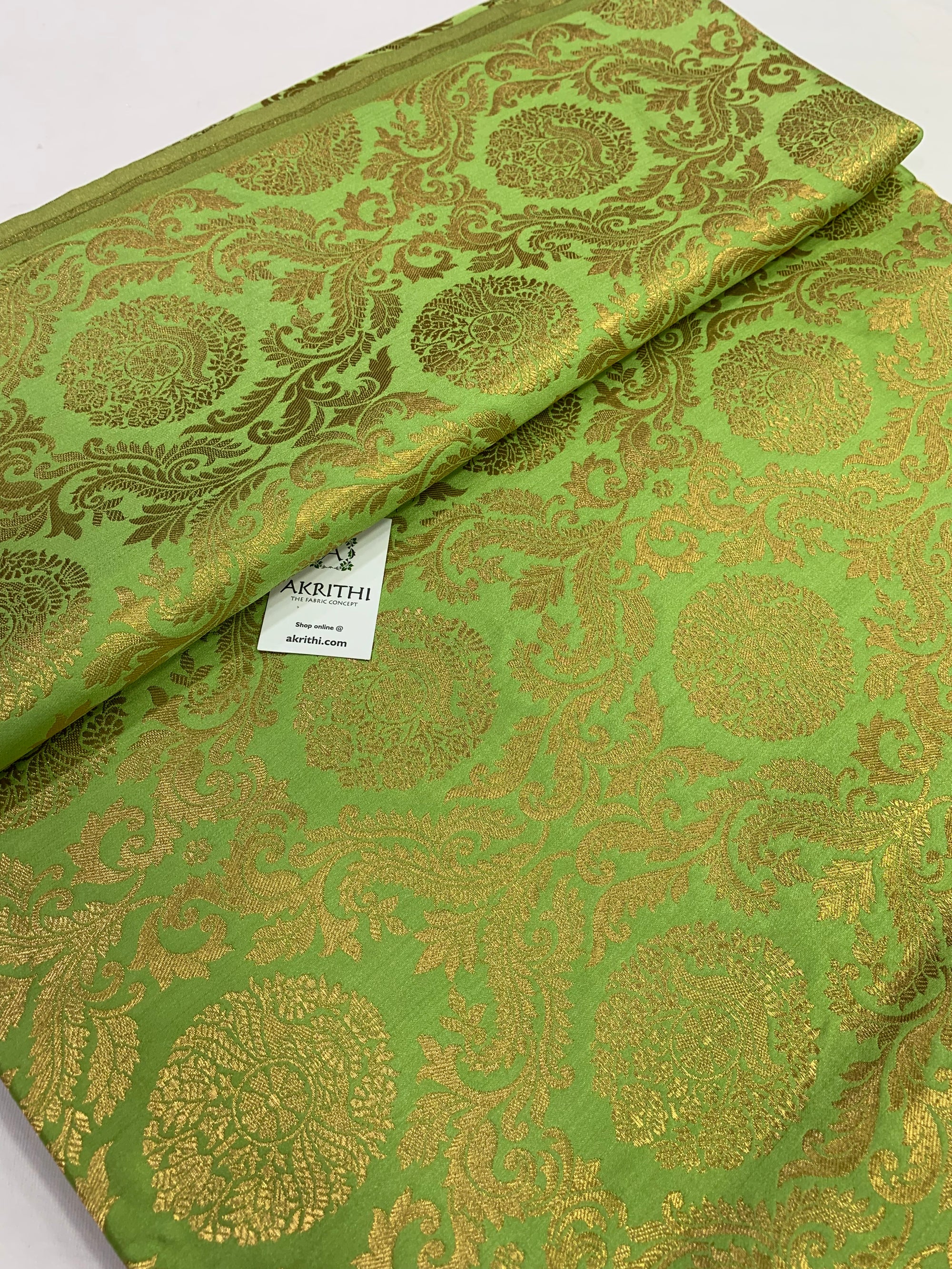 Handloom Banarasi brocade fabric