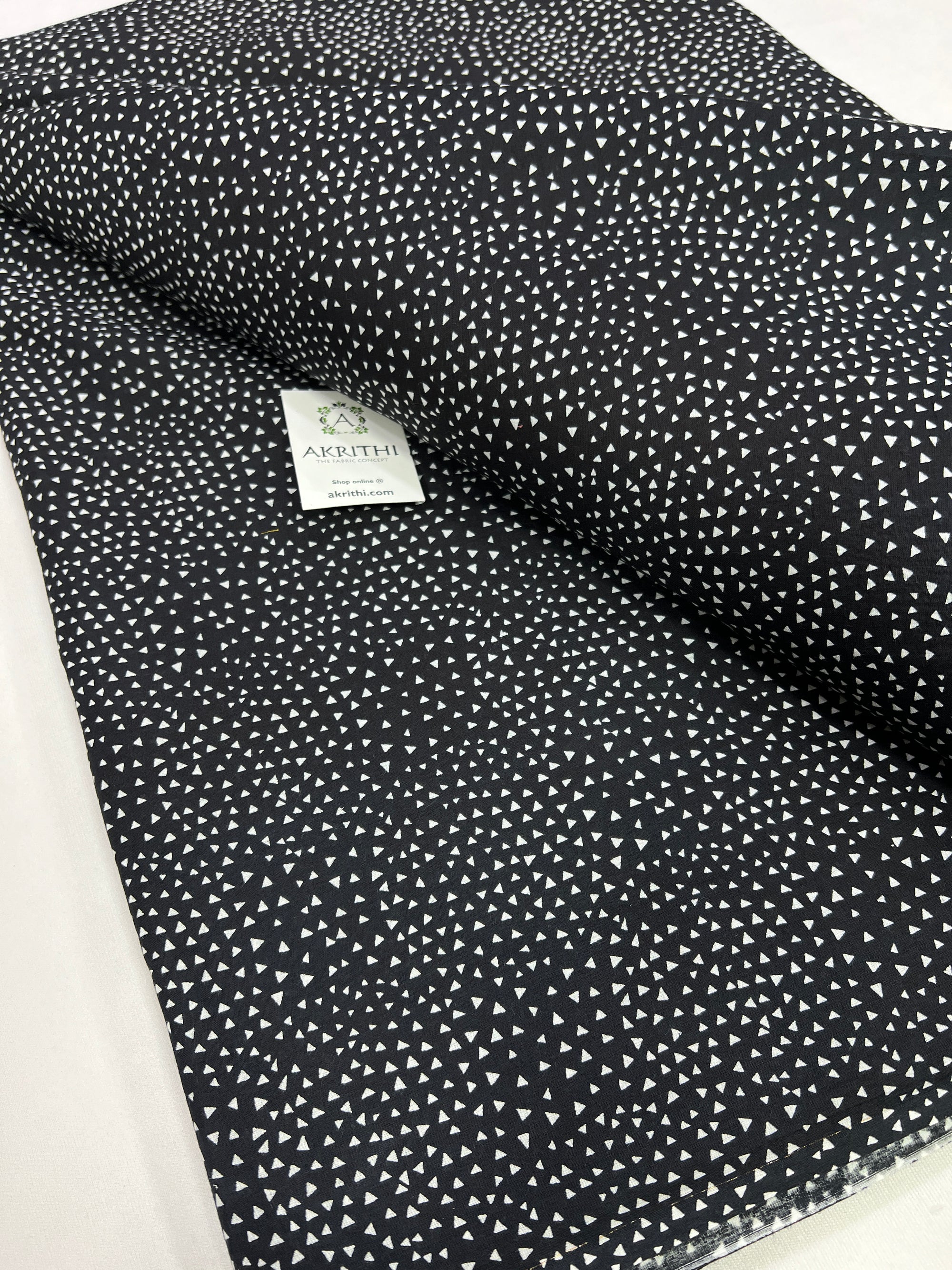 Printed pure cotton fabric