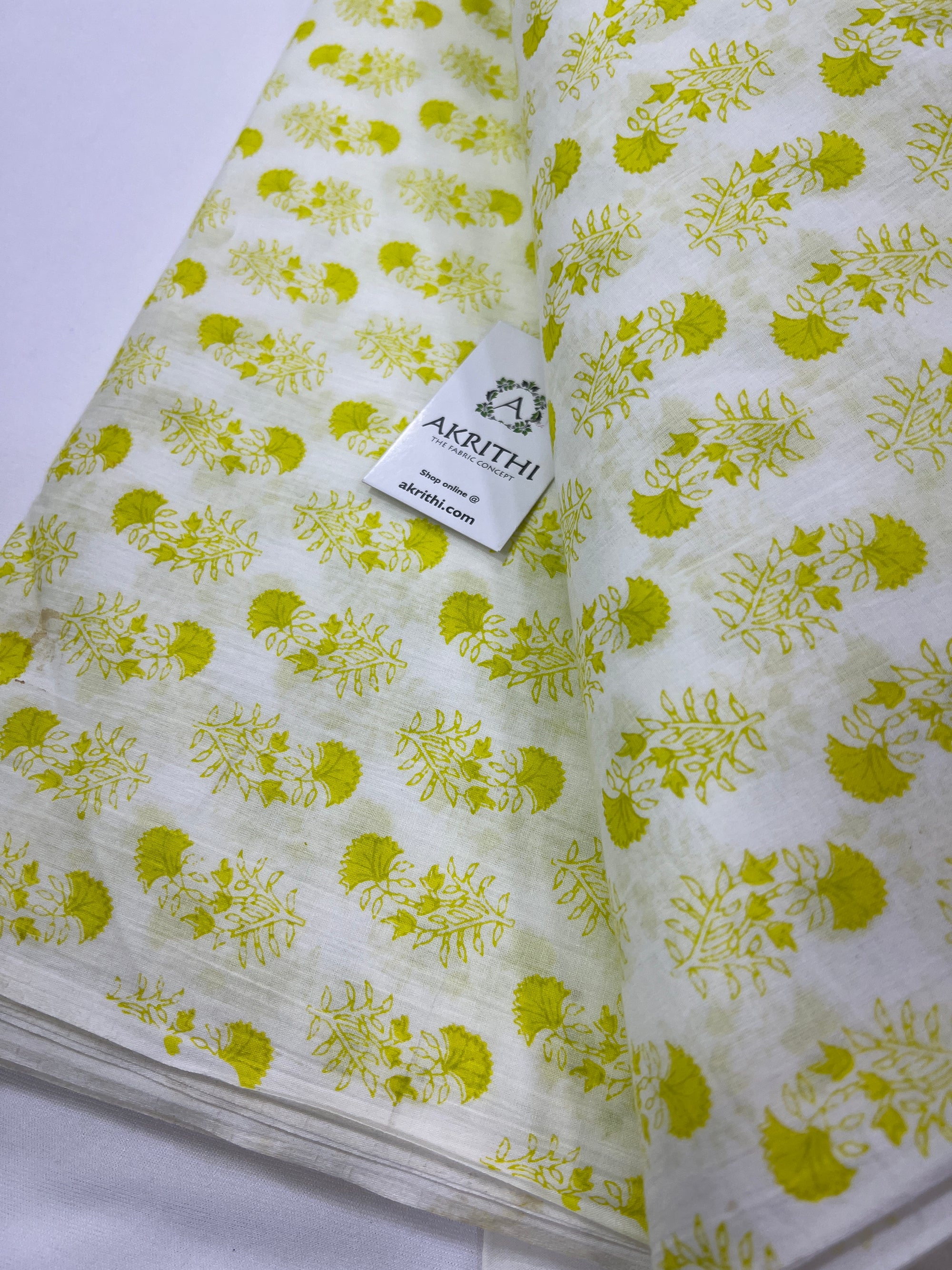 Printed pure cotton fabric