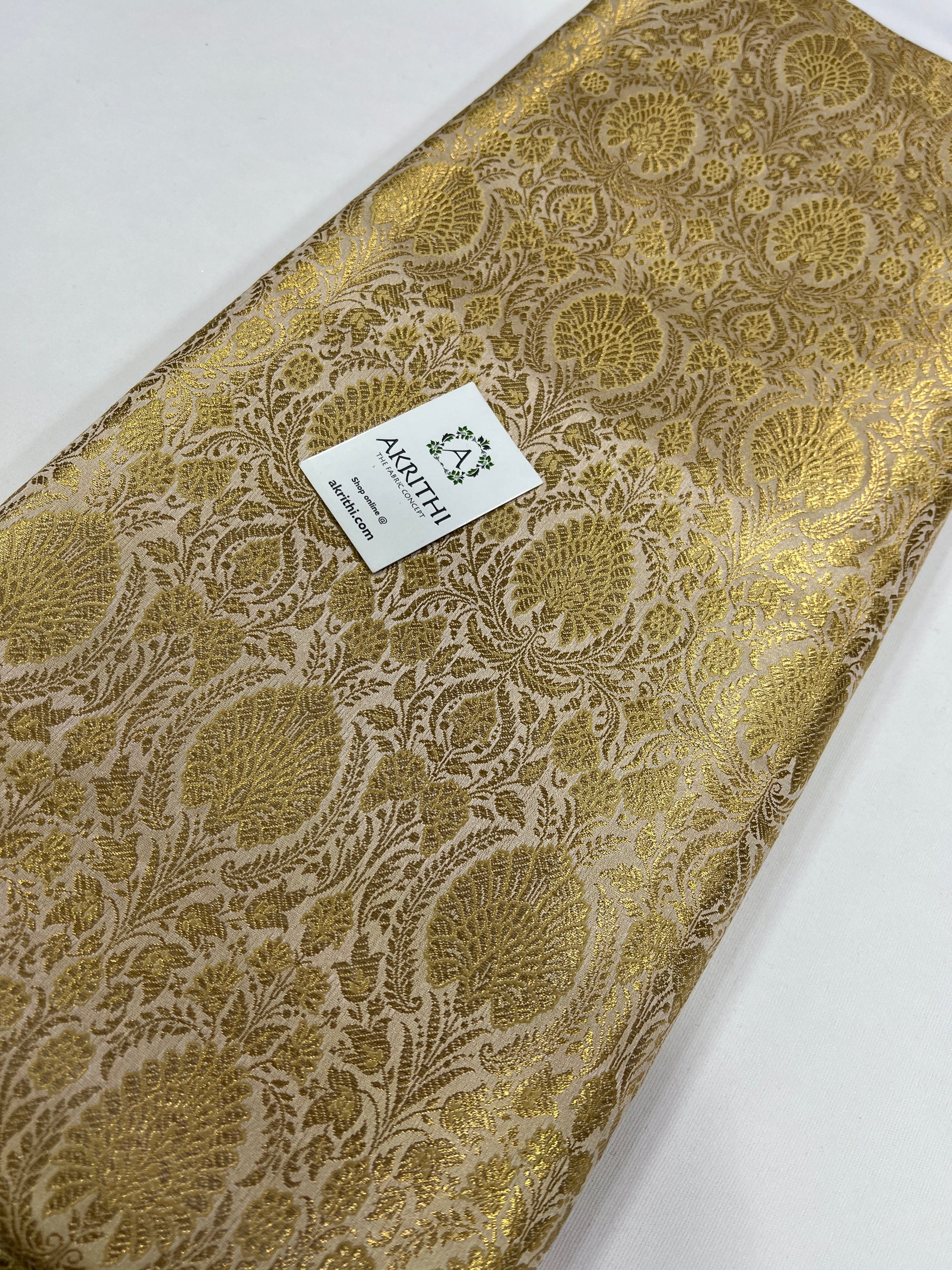 Handloom Banarasi brocade fabric