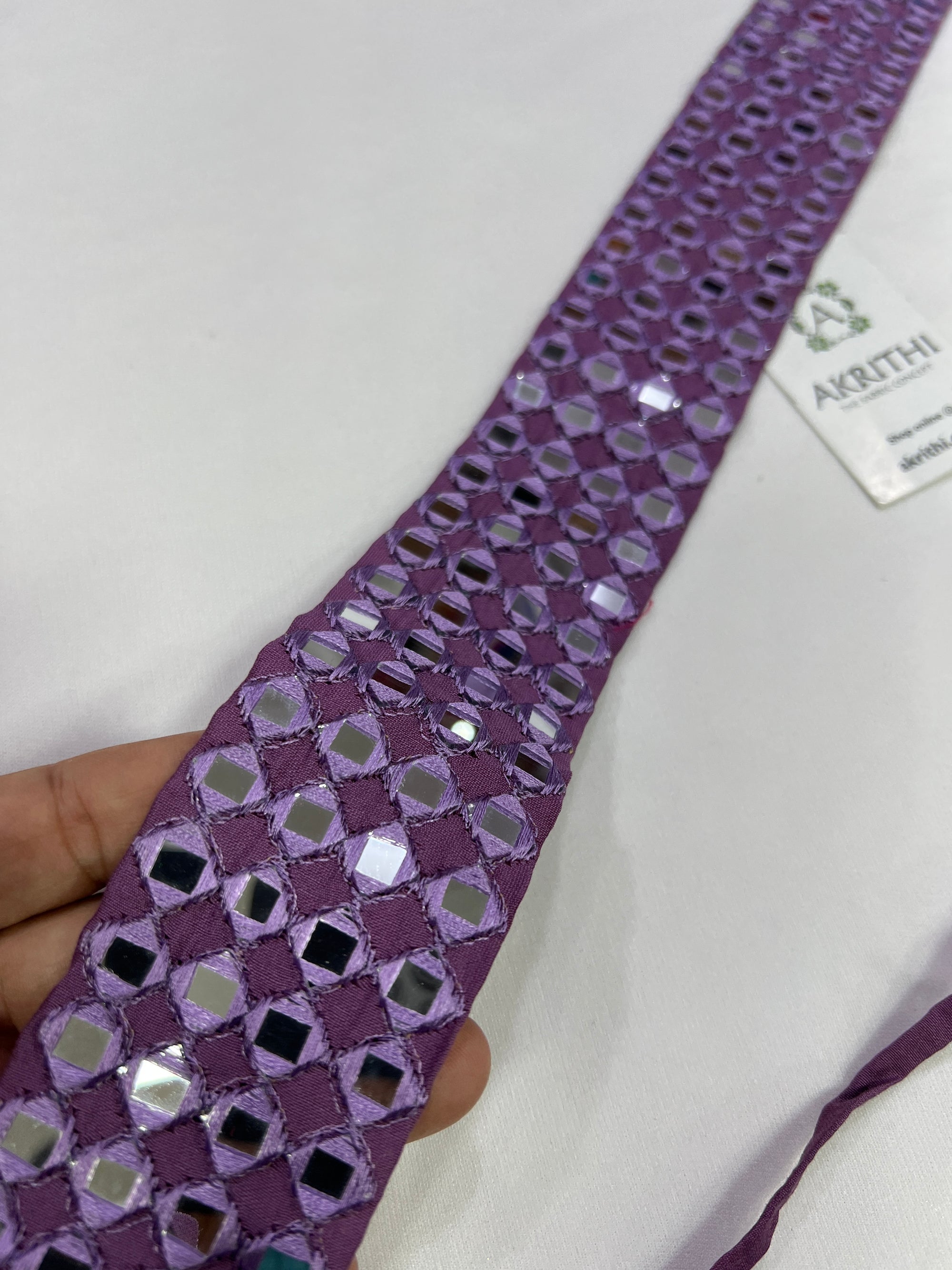 Real mirror belt