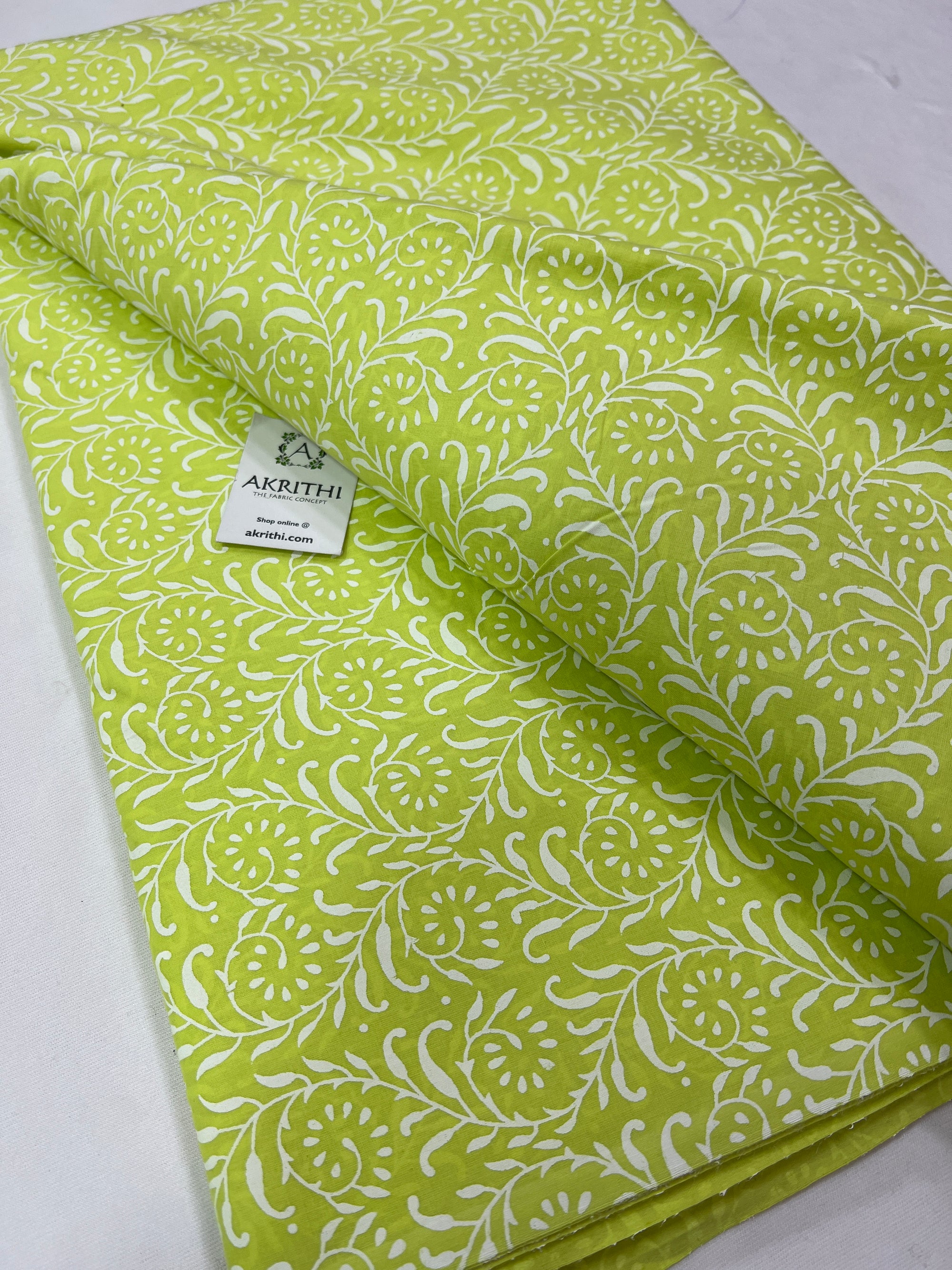 Printed pure cotton fabric