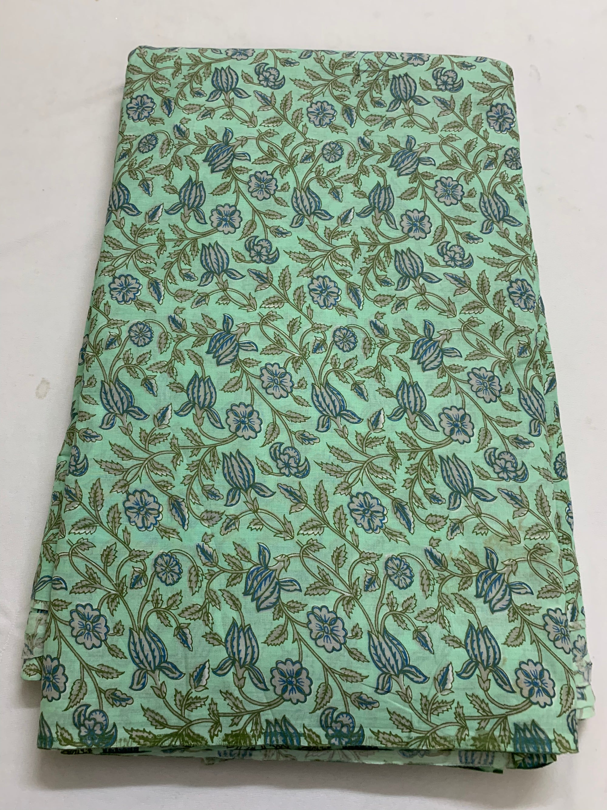Printed pure cotton fabric