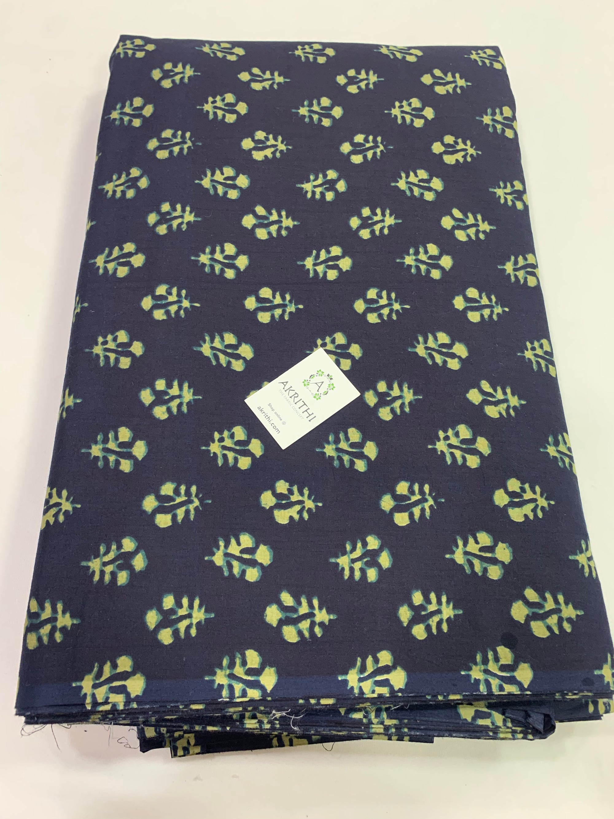 Printed pure cotton fabric