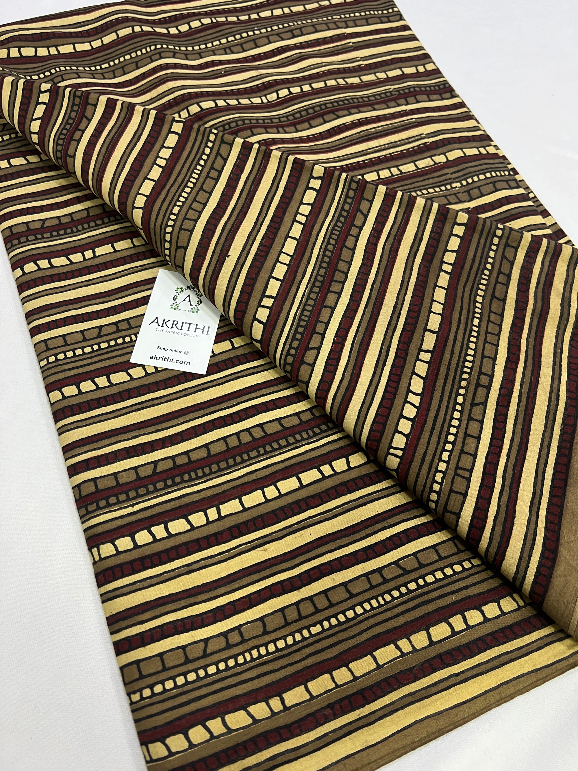 Printed pure cotton fabric