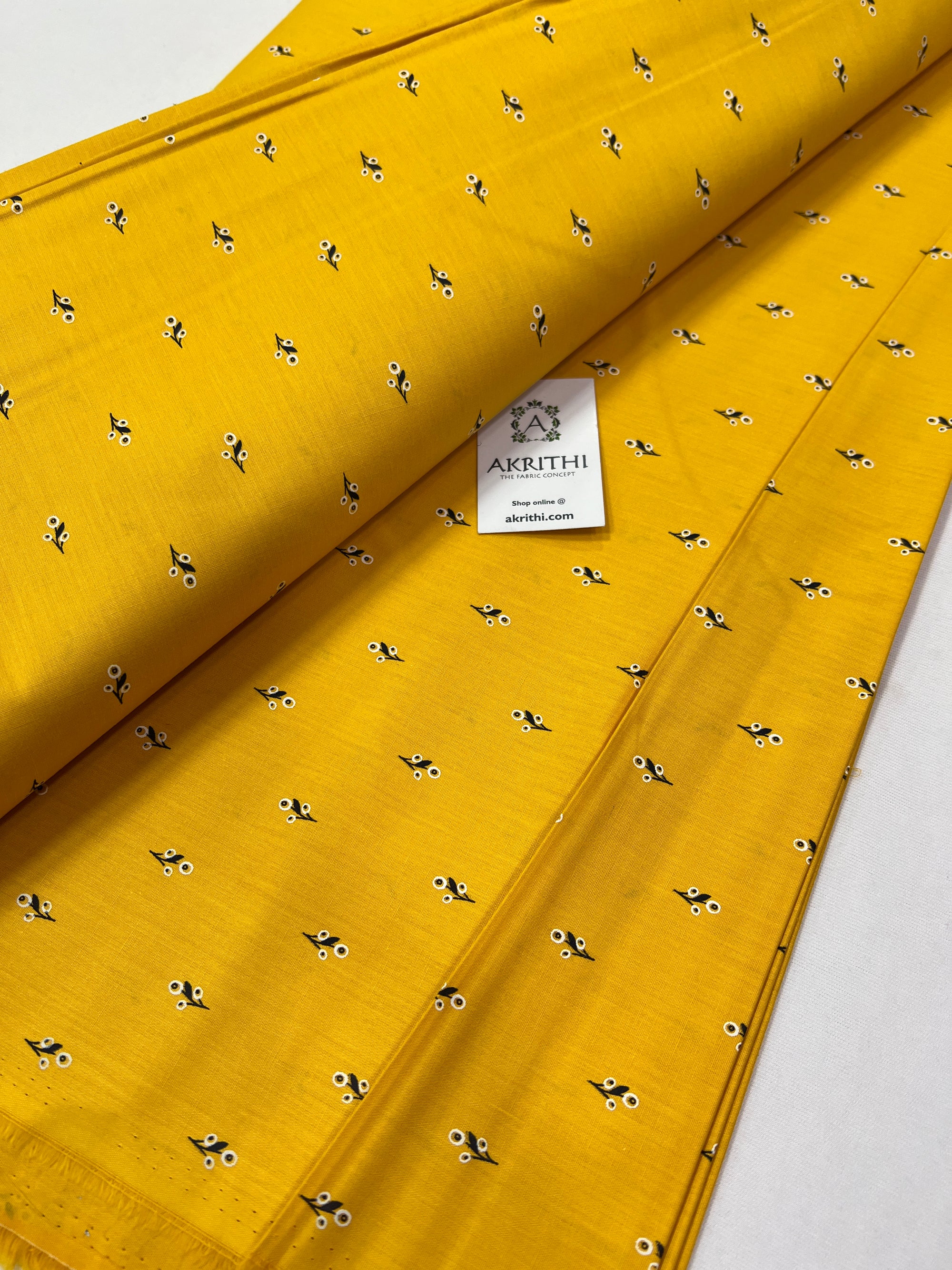 Printed pure cotton fabric