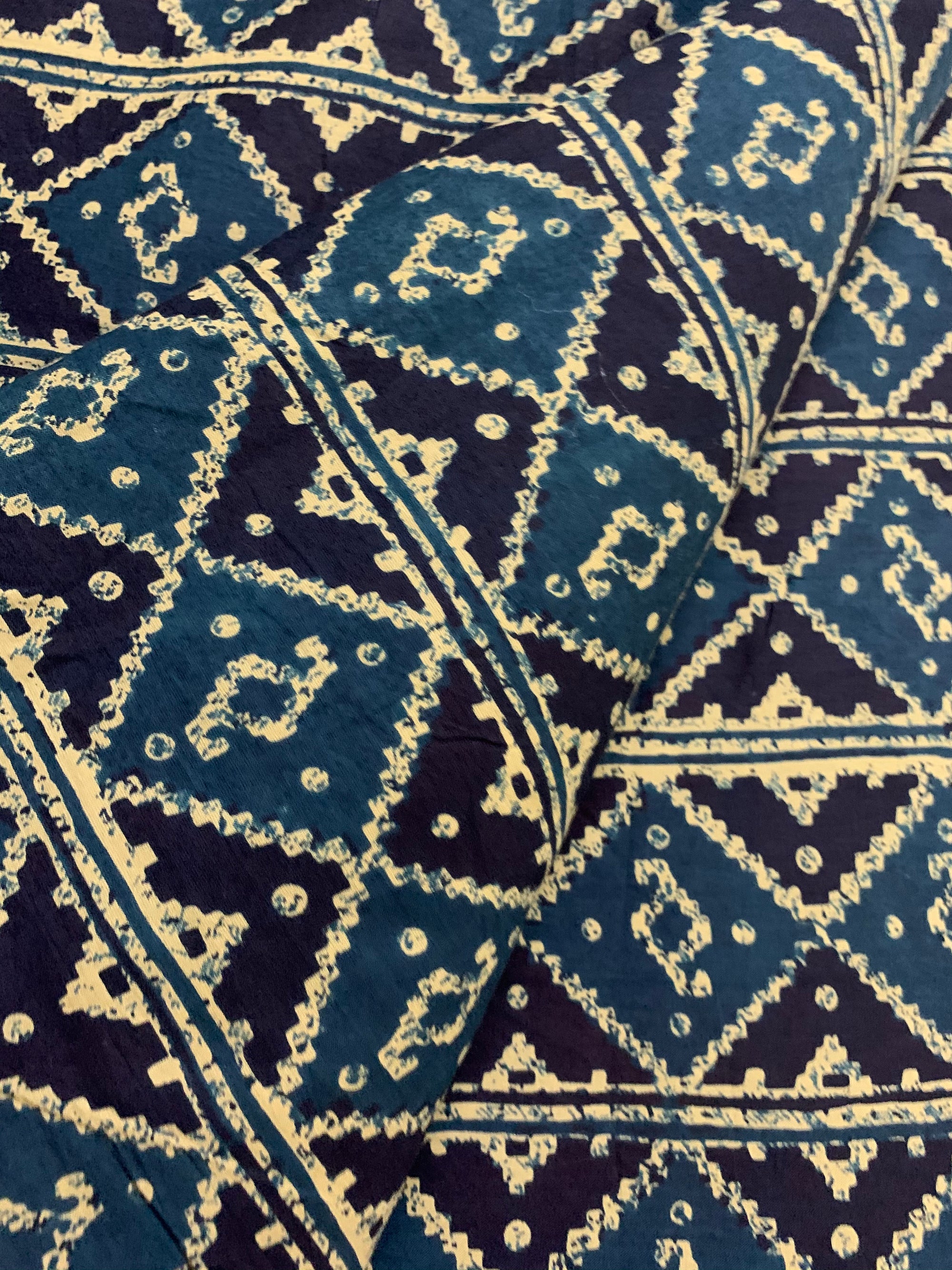 Printed pure cotton fabric