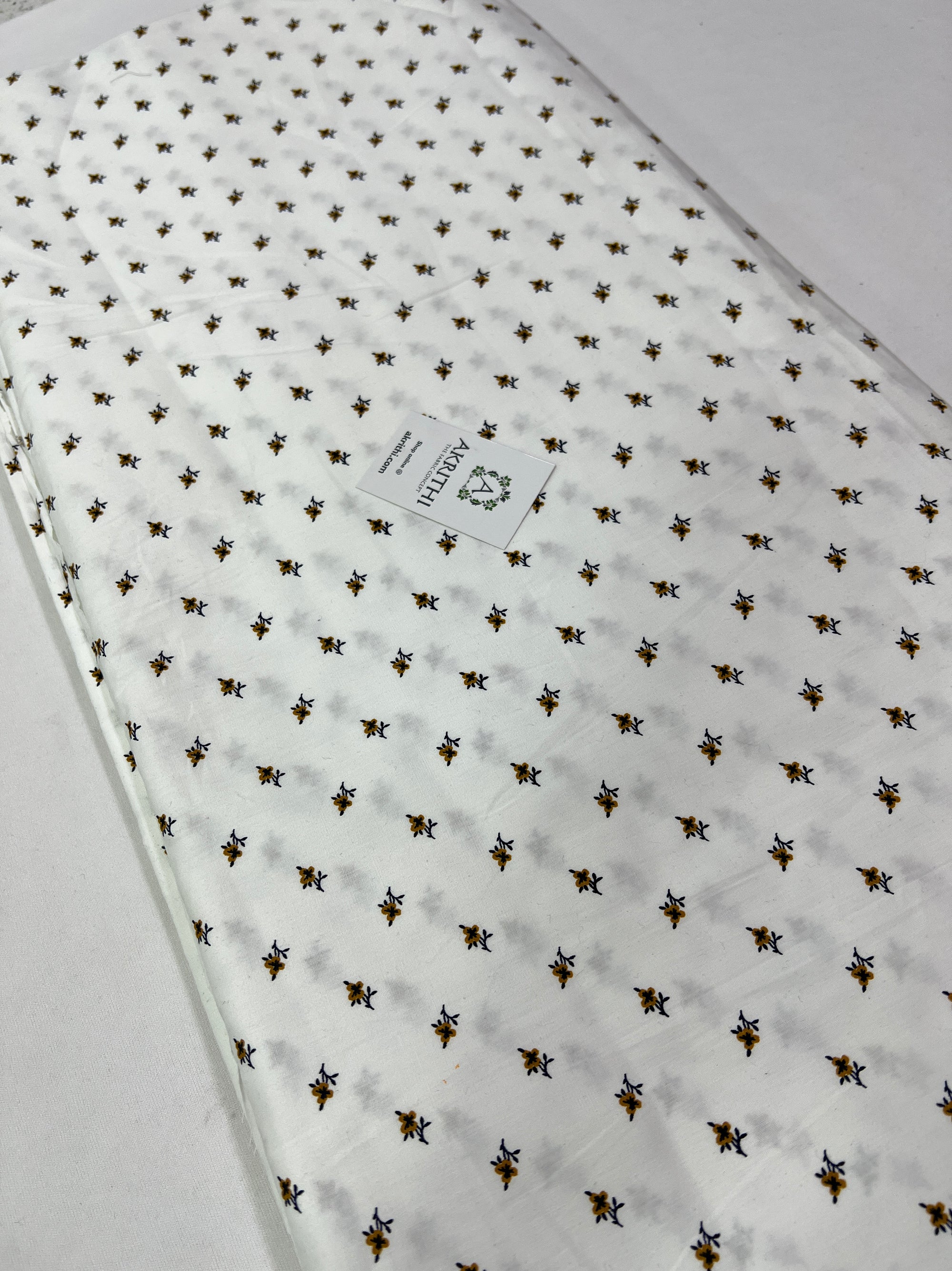 Printed pure cotton fabric