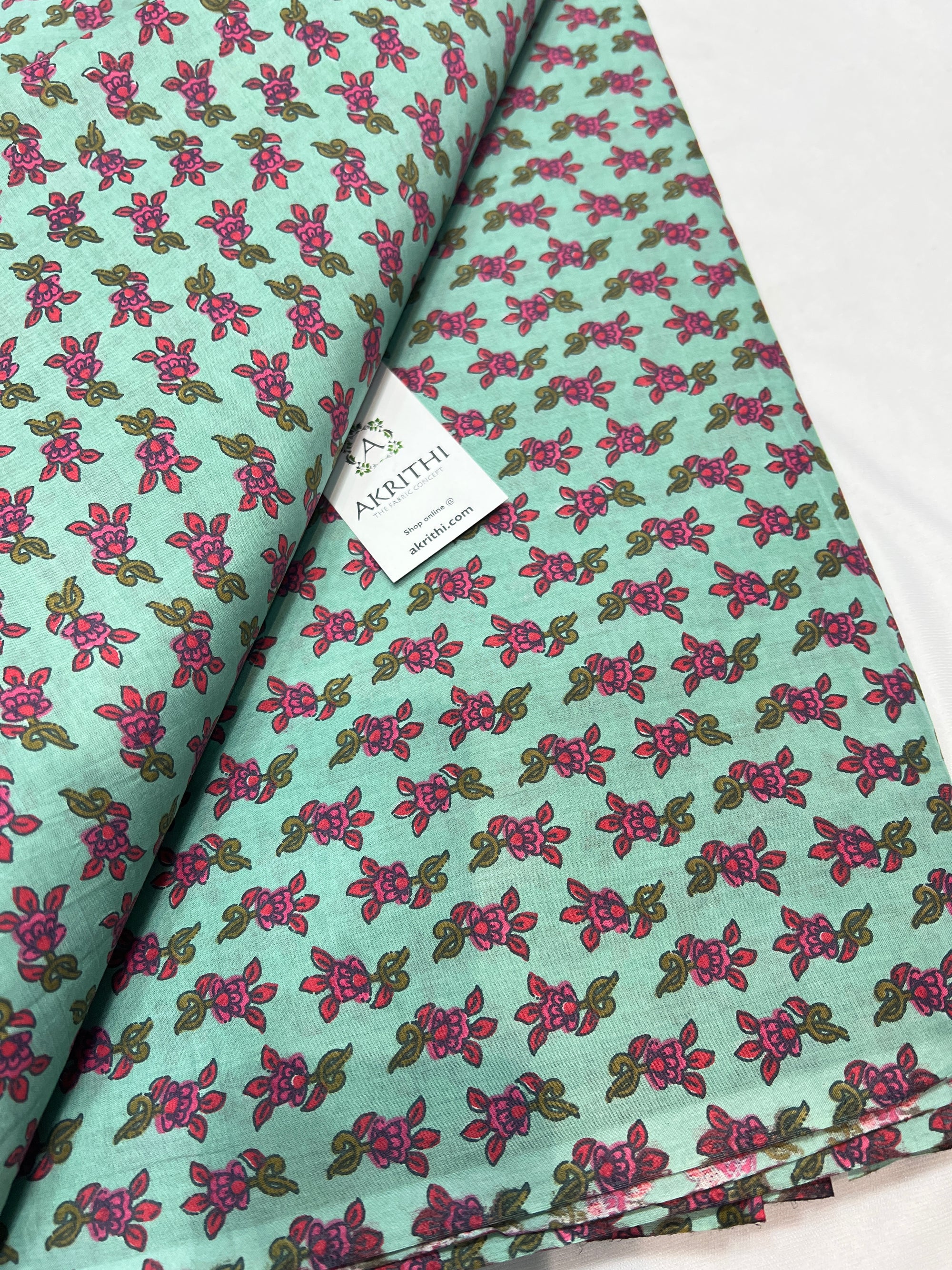 Printed pure cotton fabric