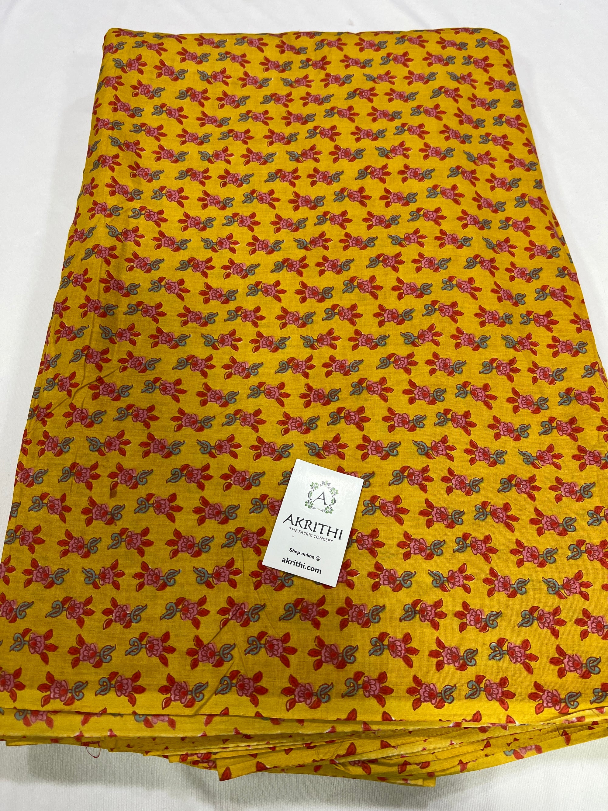 Printed pure cotton fabric