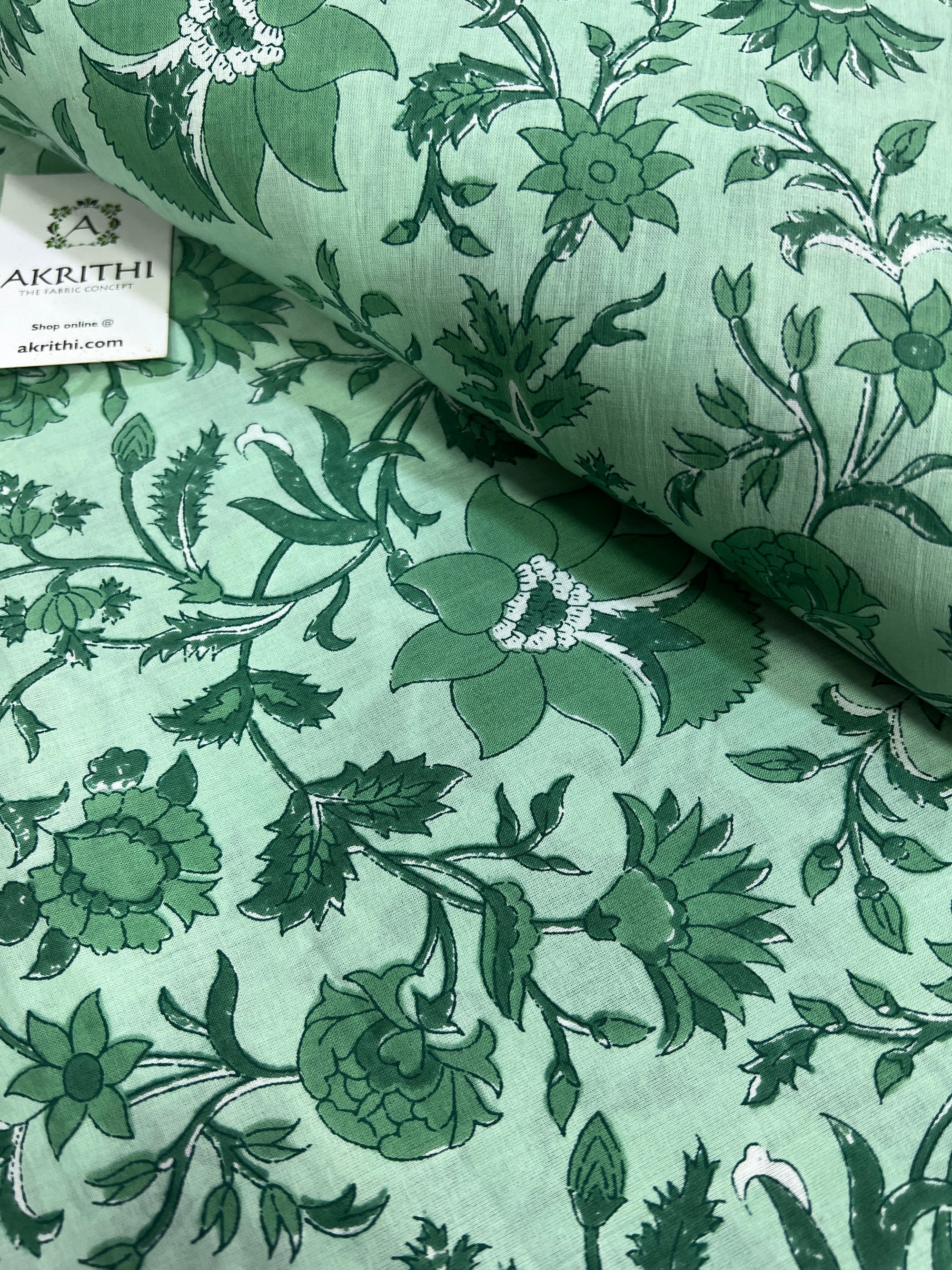 Printed pure cotton fabric