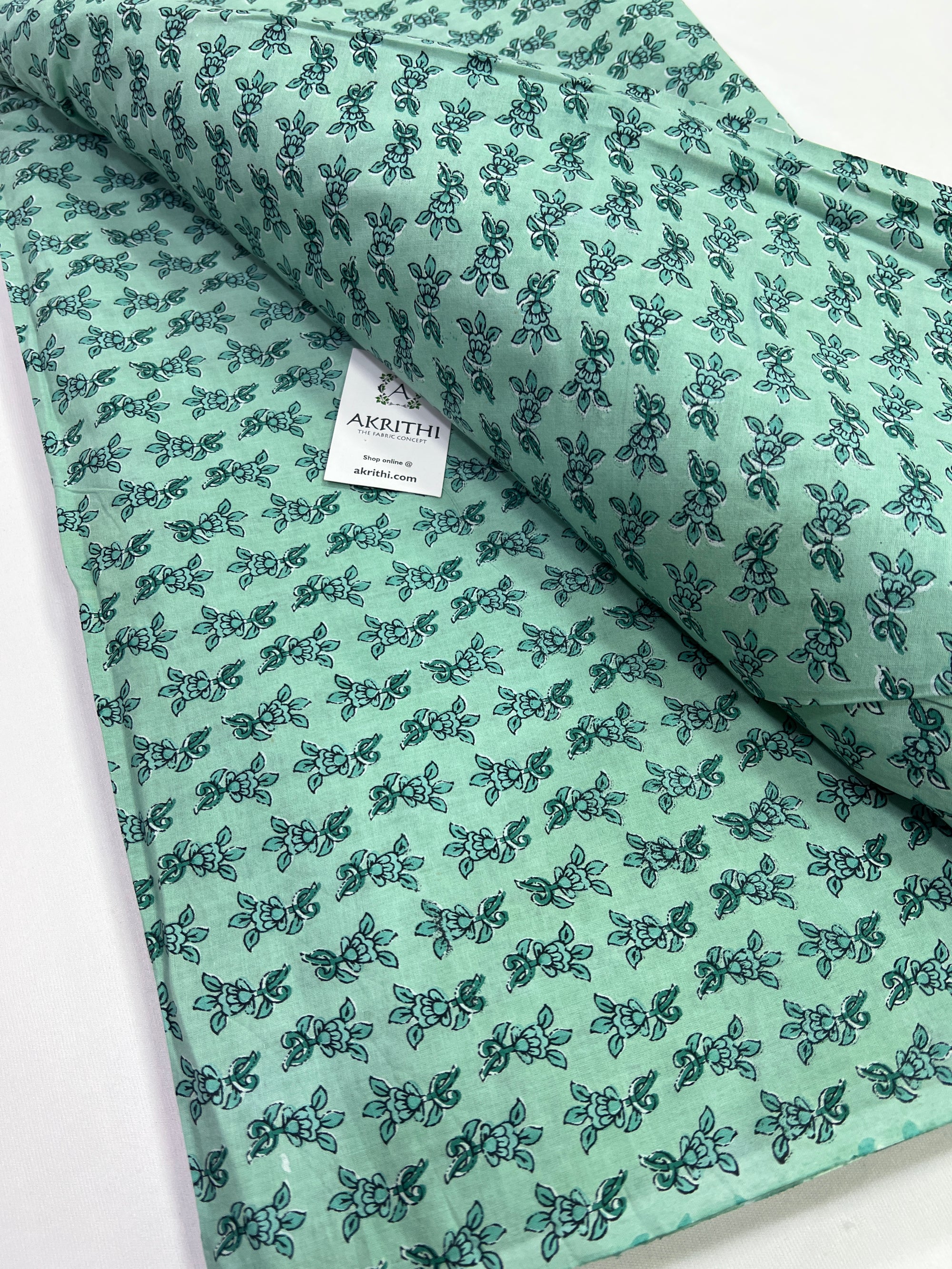 Printed pure cotton fabric