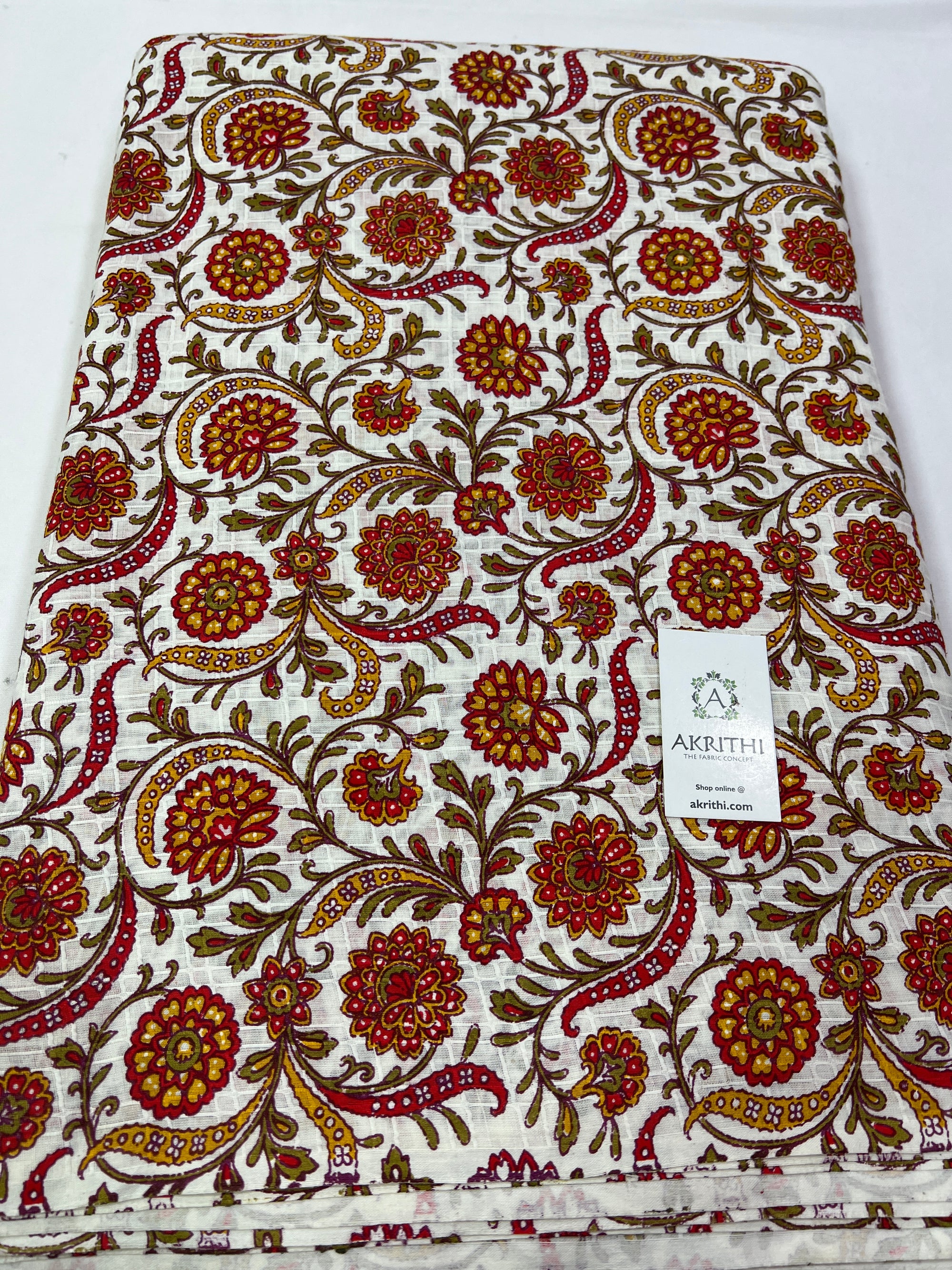 Printed pure cotton fabric