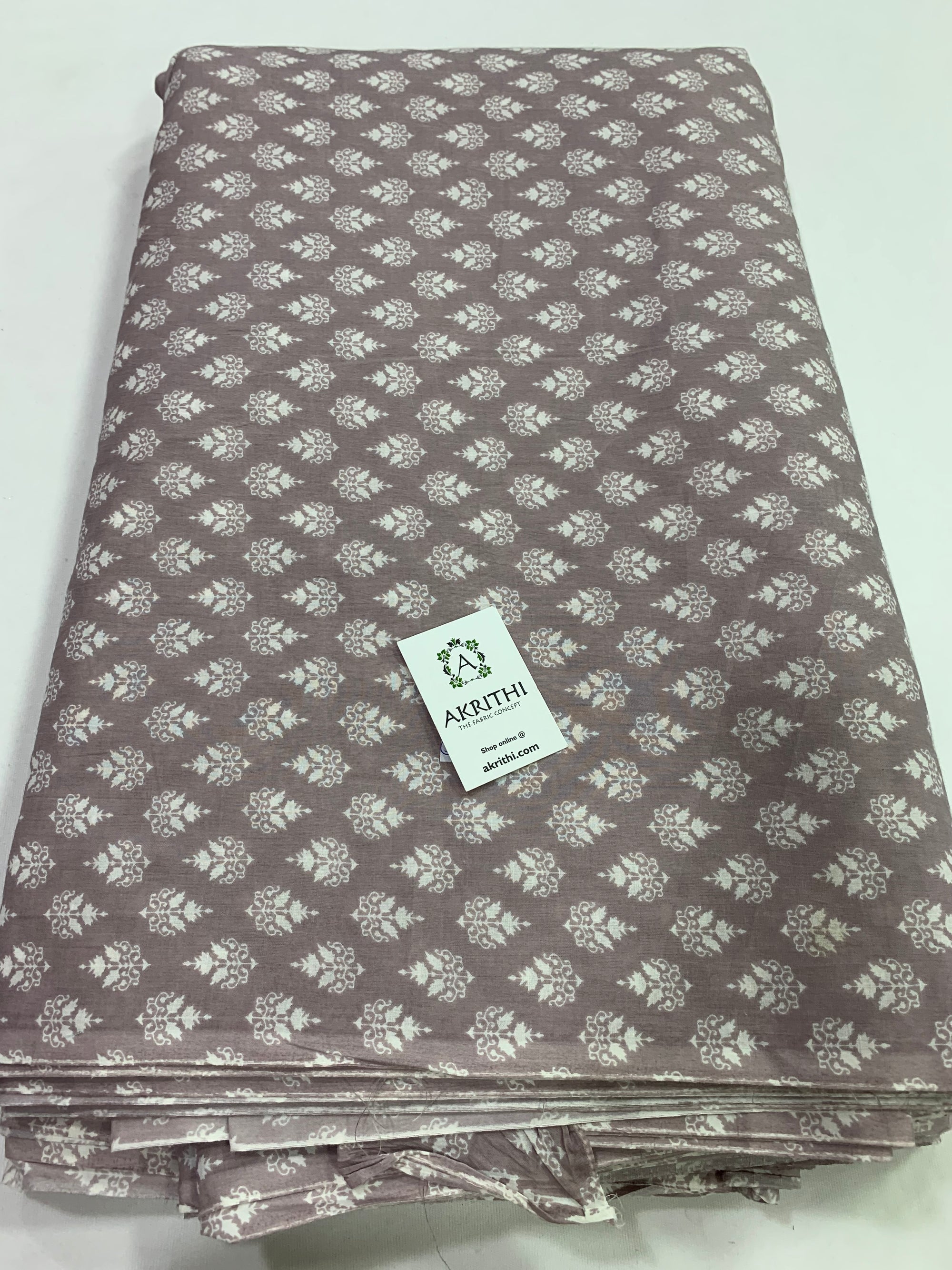 Printed pure cotton fabric
