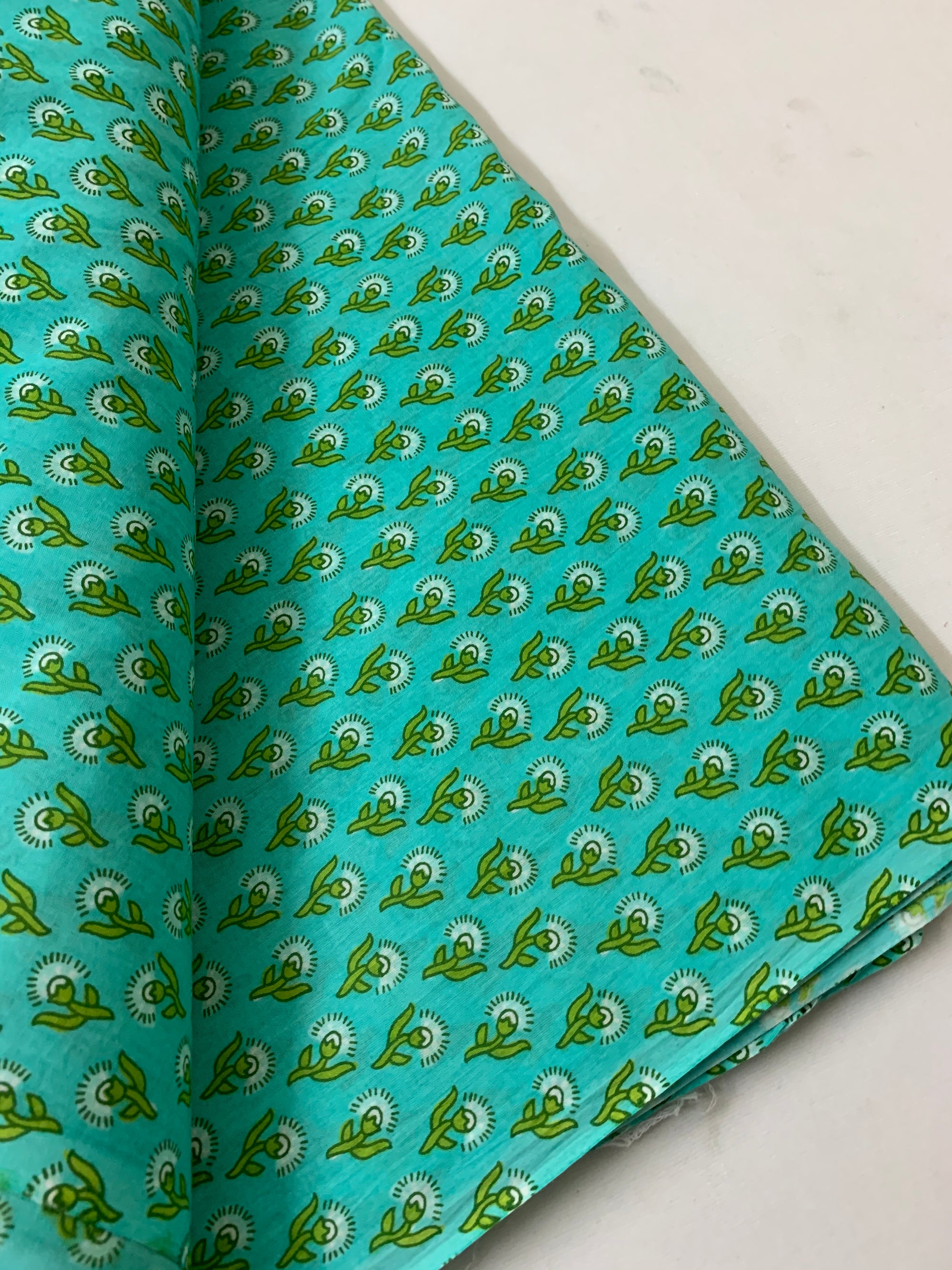 Printed pure cotton fabric