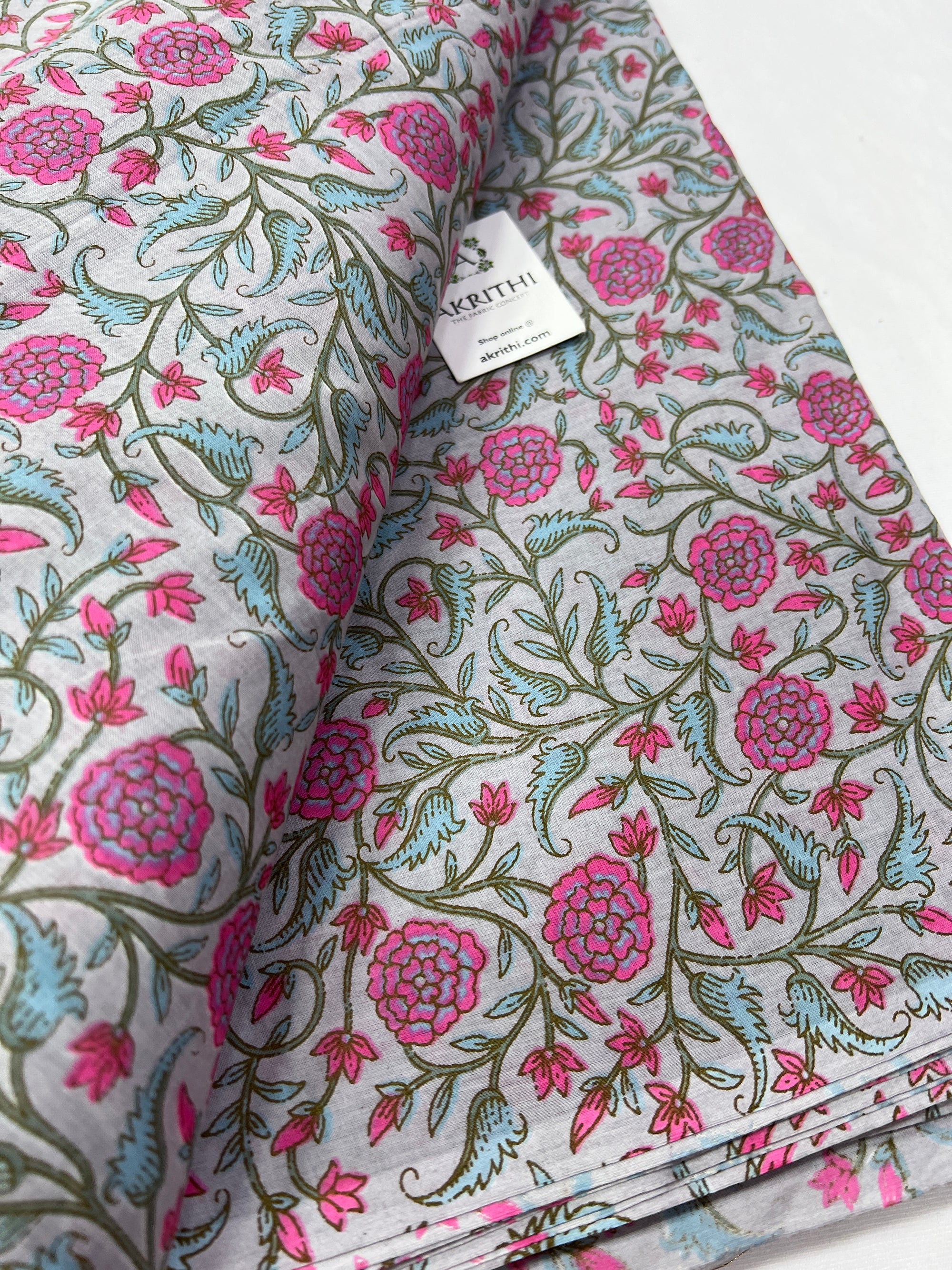 Printed pure cotton fabric