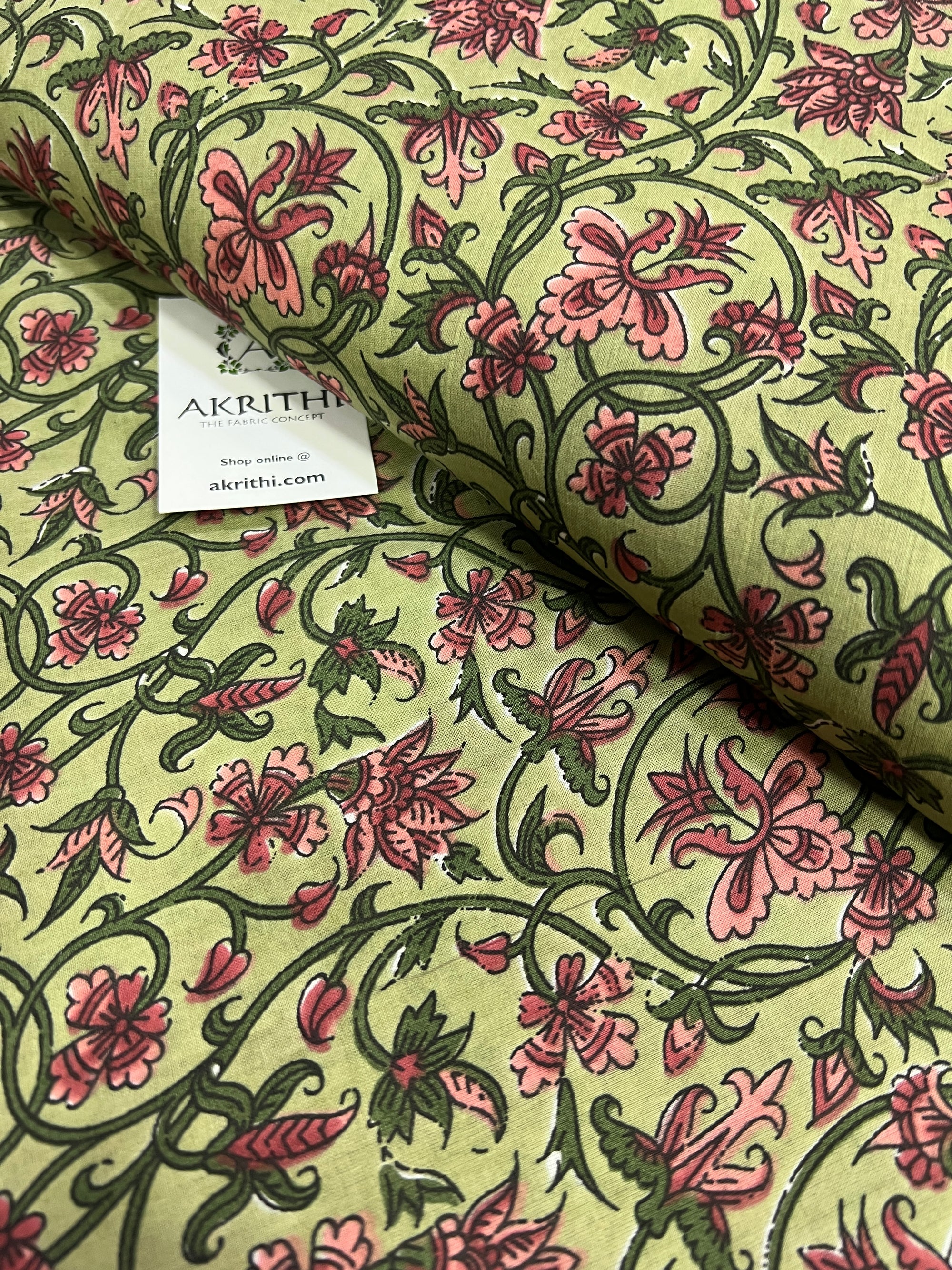 Printed pure cotton fabric
