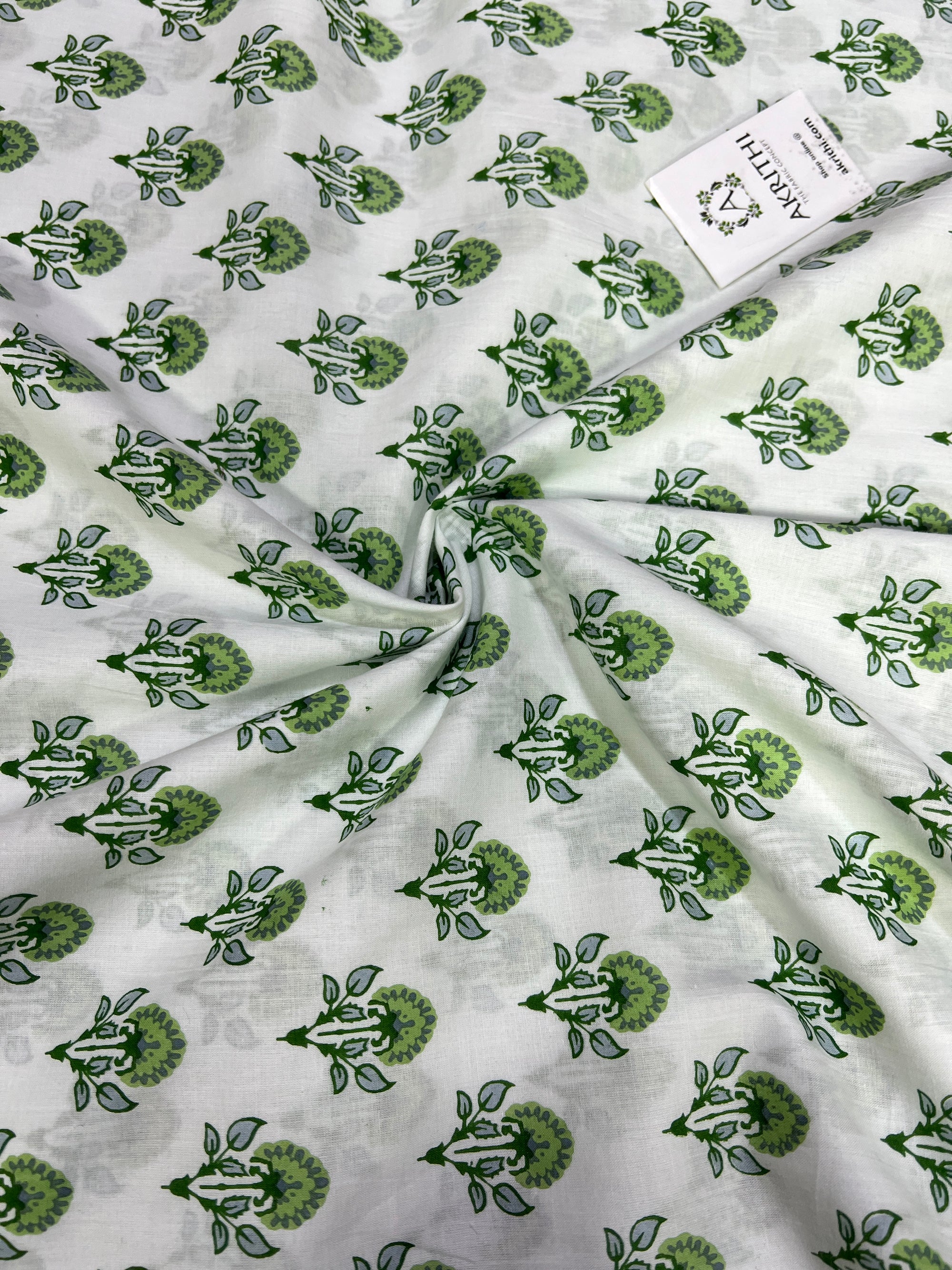 Printed pure cotton fabric