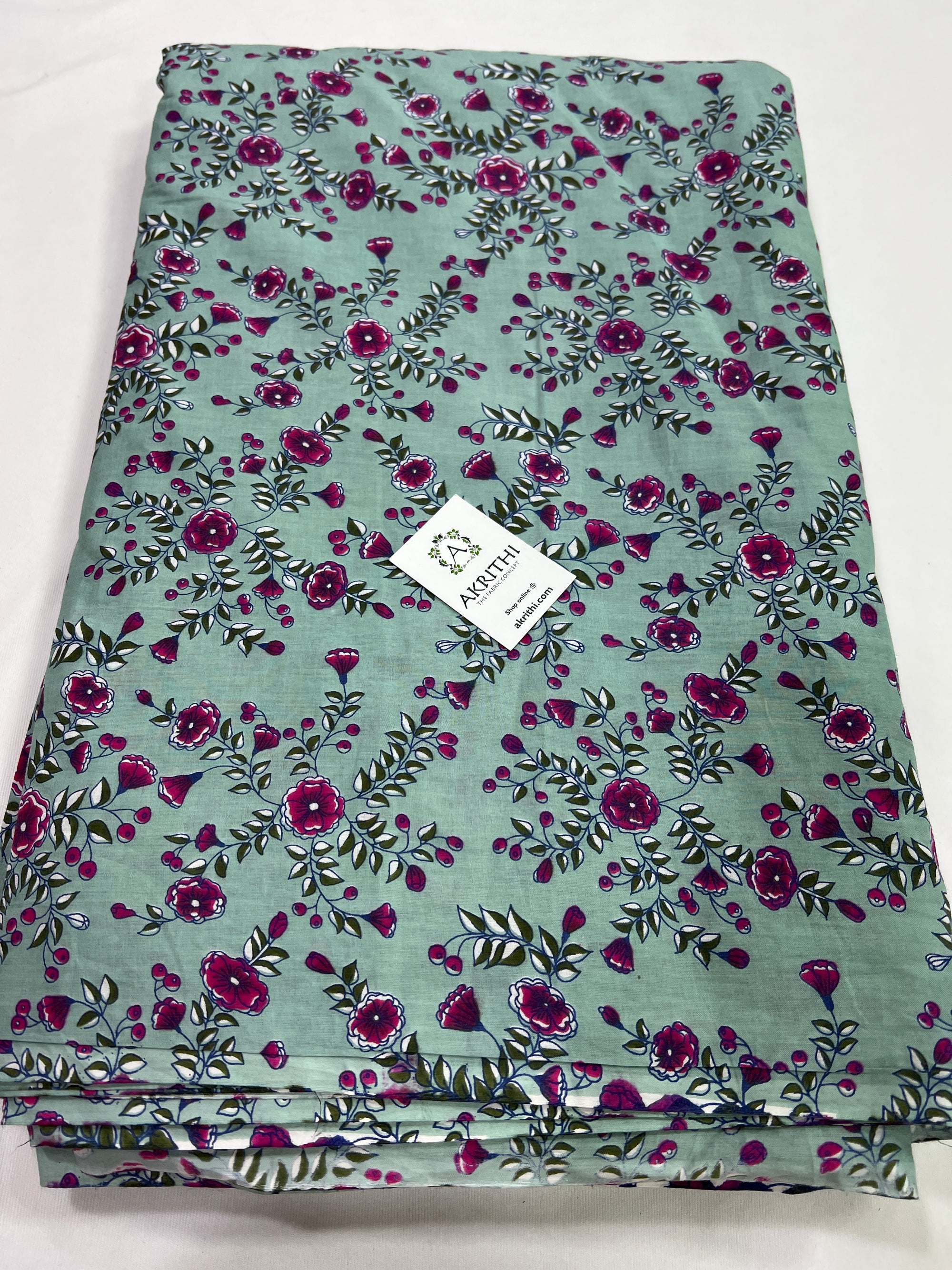 Printed pure cotton fabric