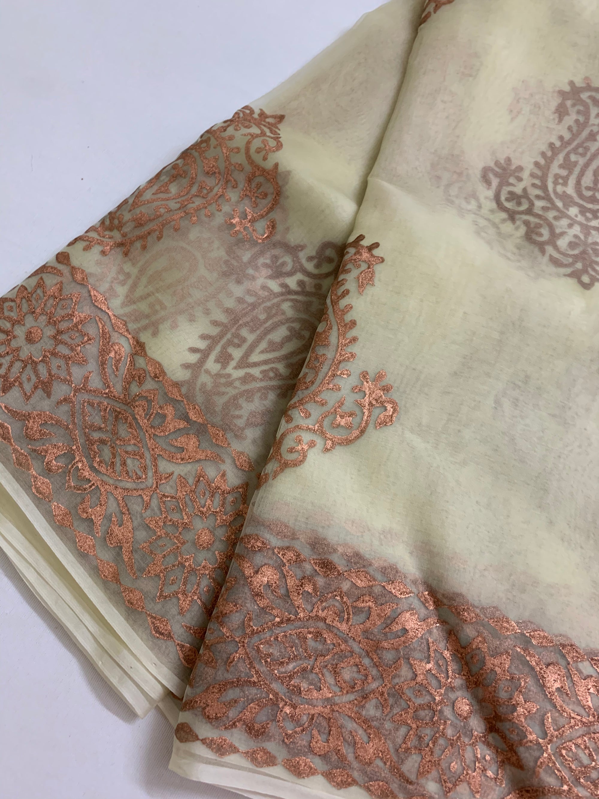 BLOCK PRINTED PURE SILK ORGANZA SAREE