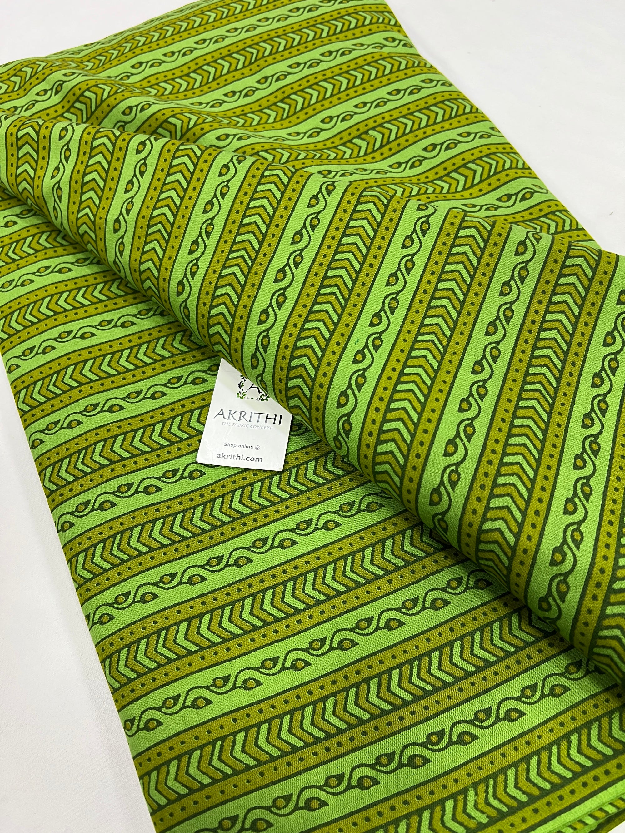 Printed pure cotton fabric