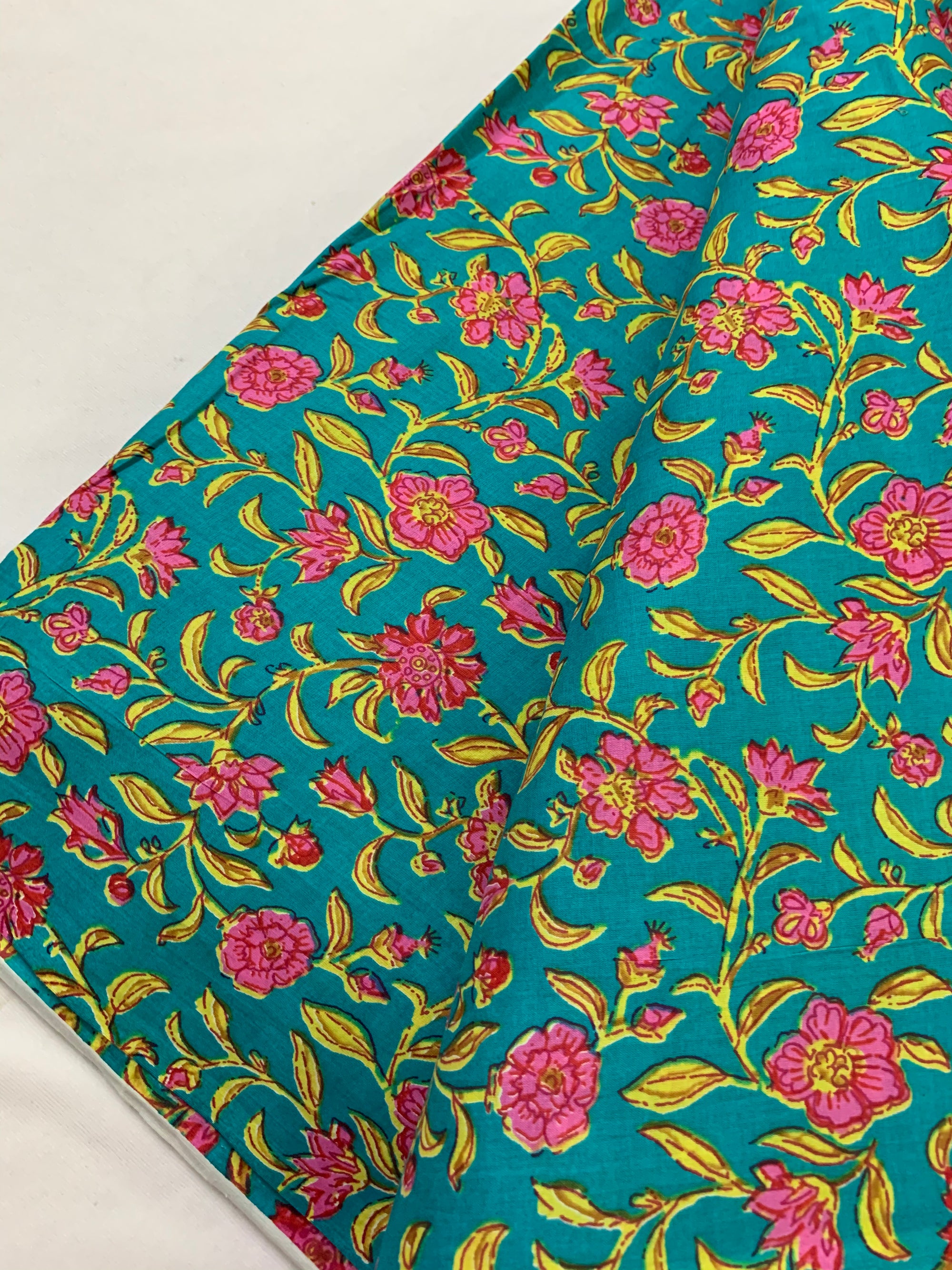 Printed pure cotton fabric