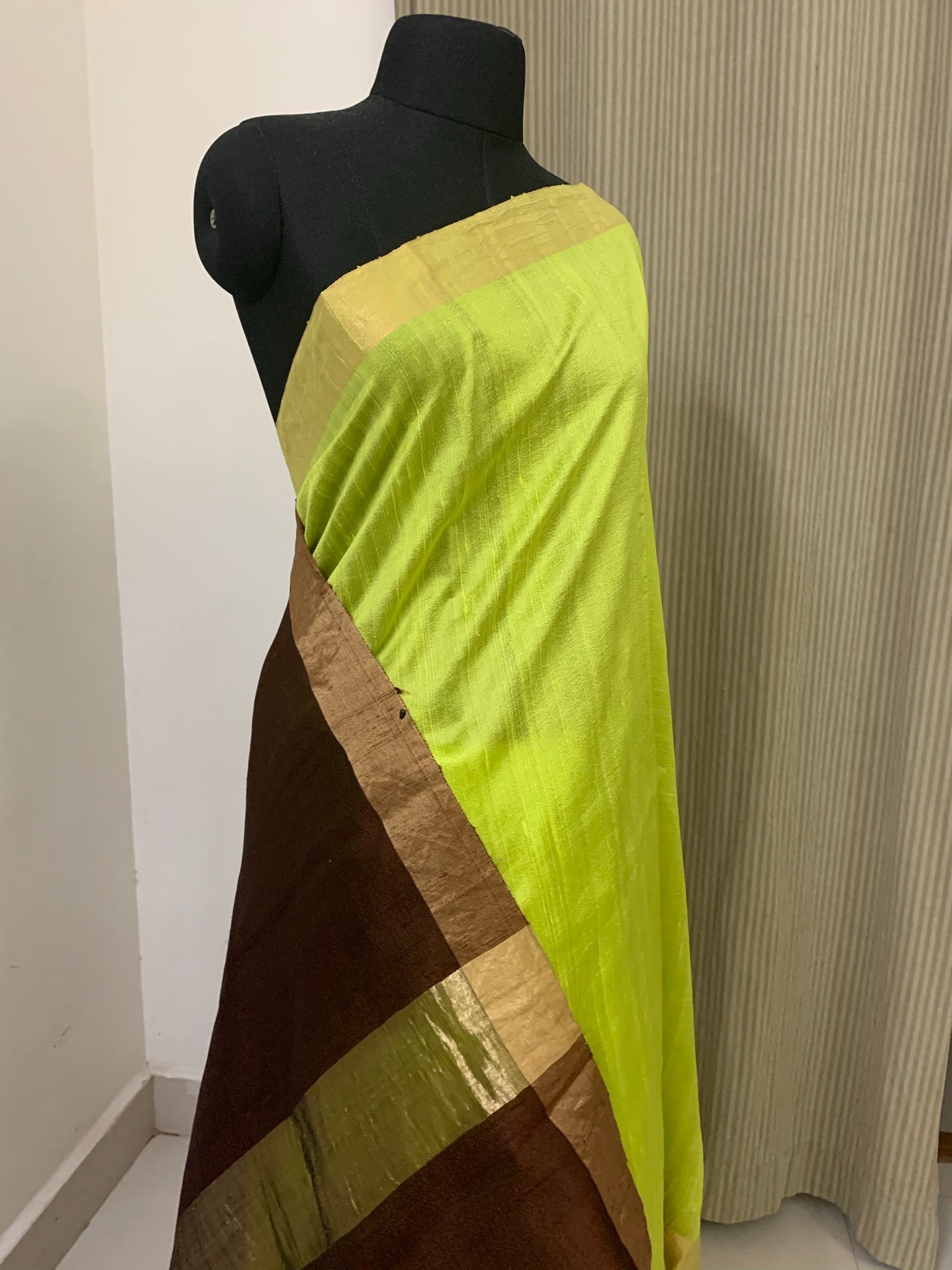 PURE RAW SILK DOUBLE SHADED SAREE WITH ZARI BORDER