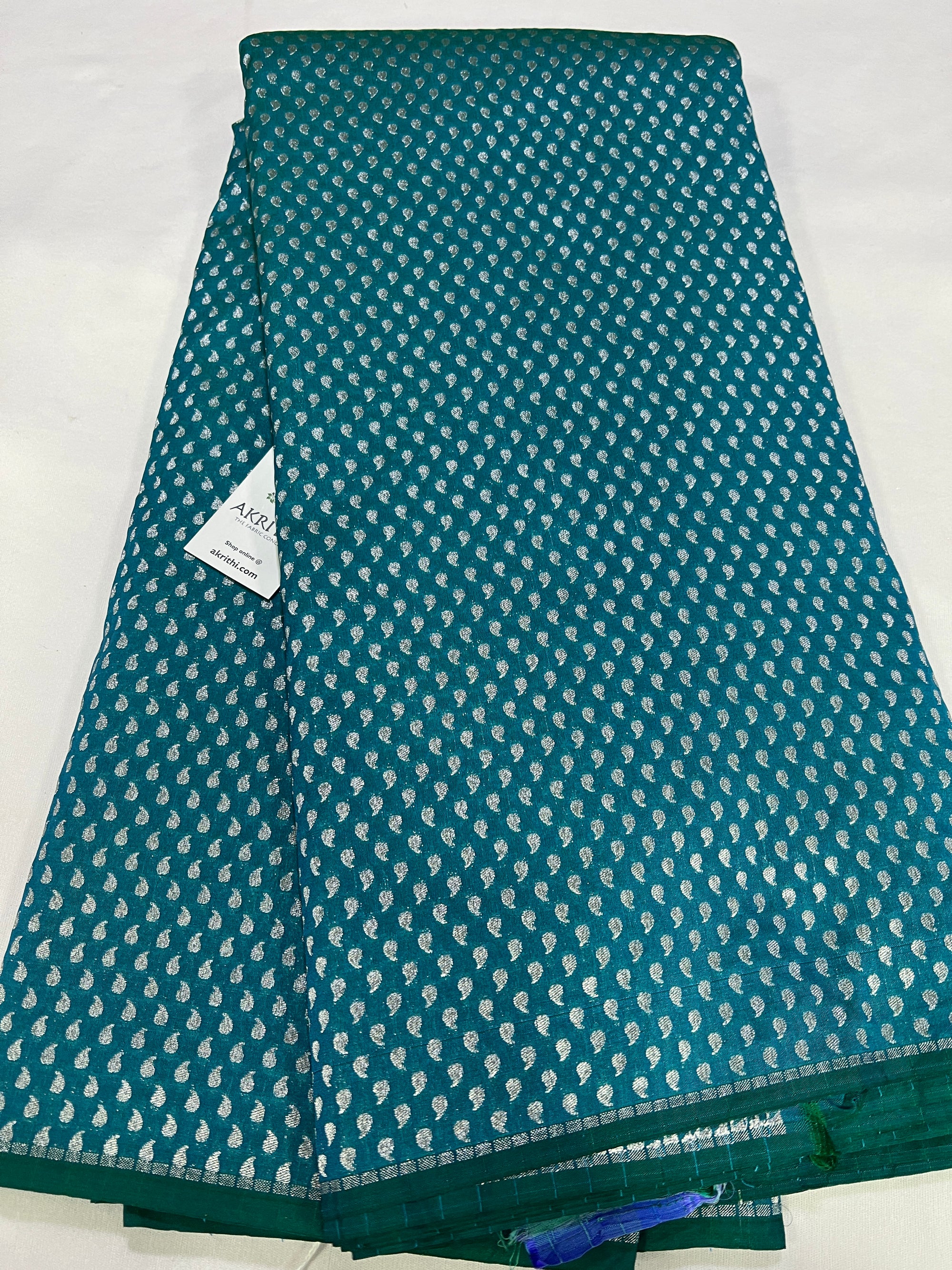 Banarasi pauri Butti brocade fabric