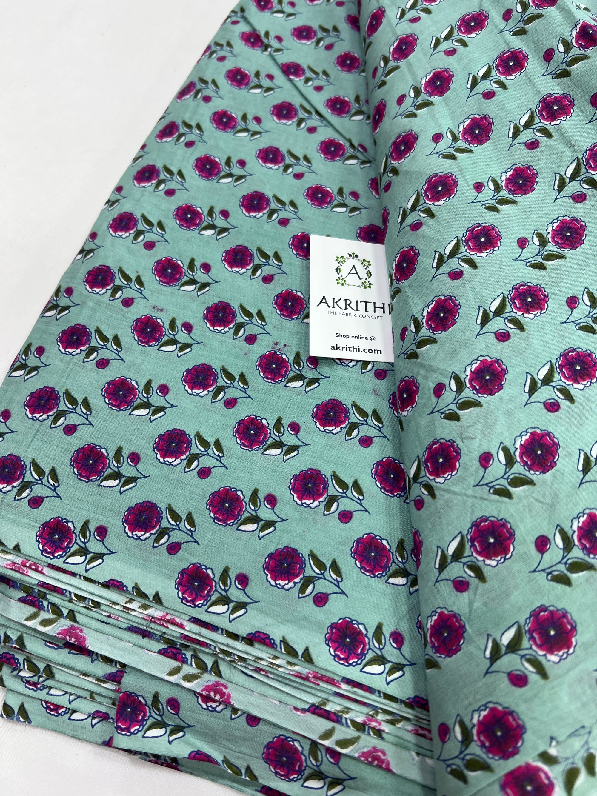 Printed pure cotton fabric