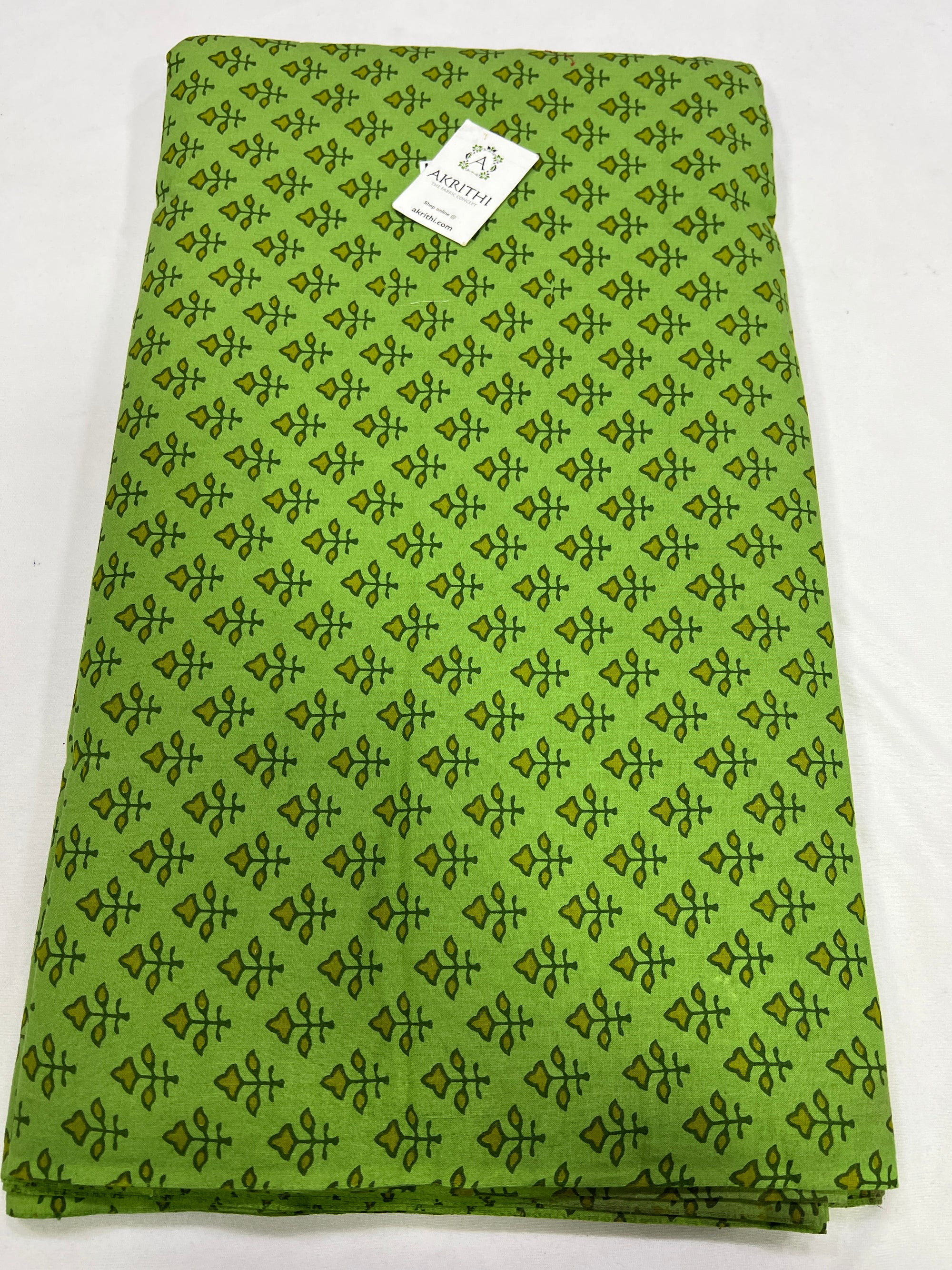 Printed pure cotton fabric