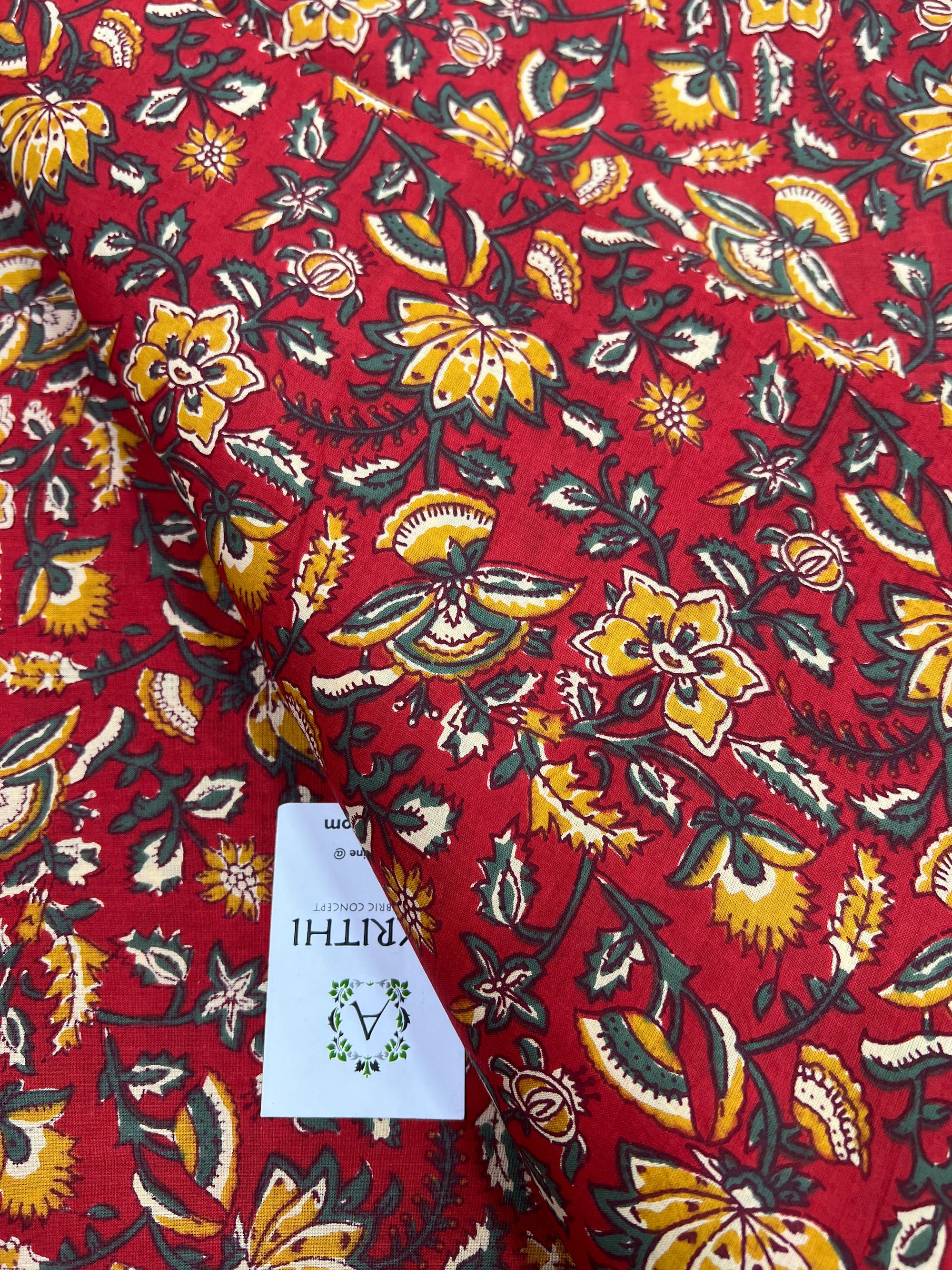 Printed pure cotton fabric