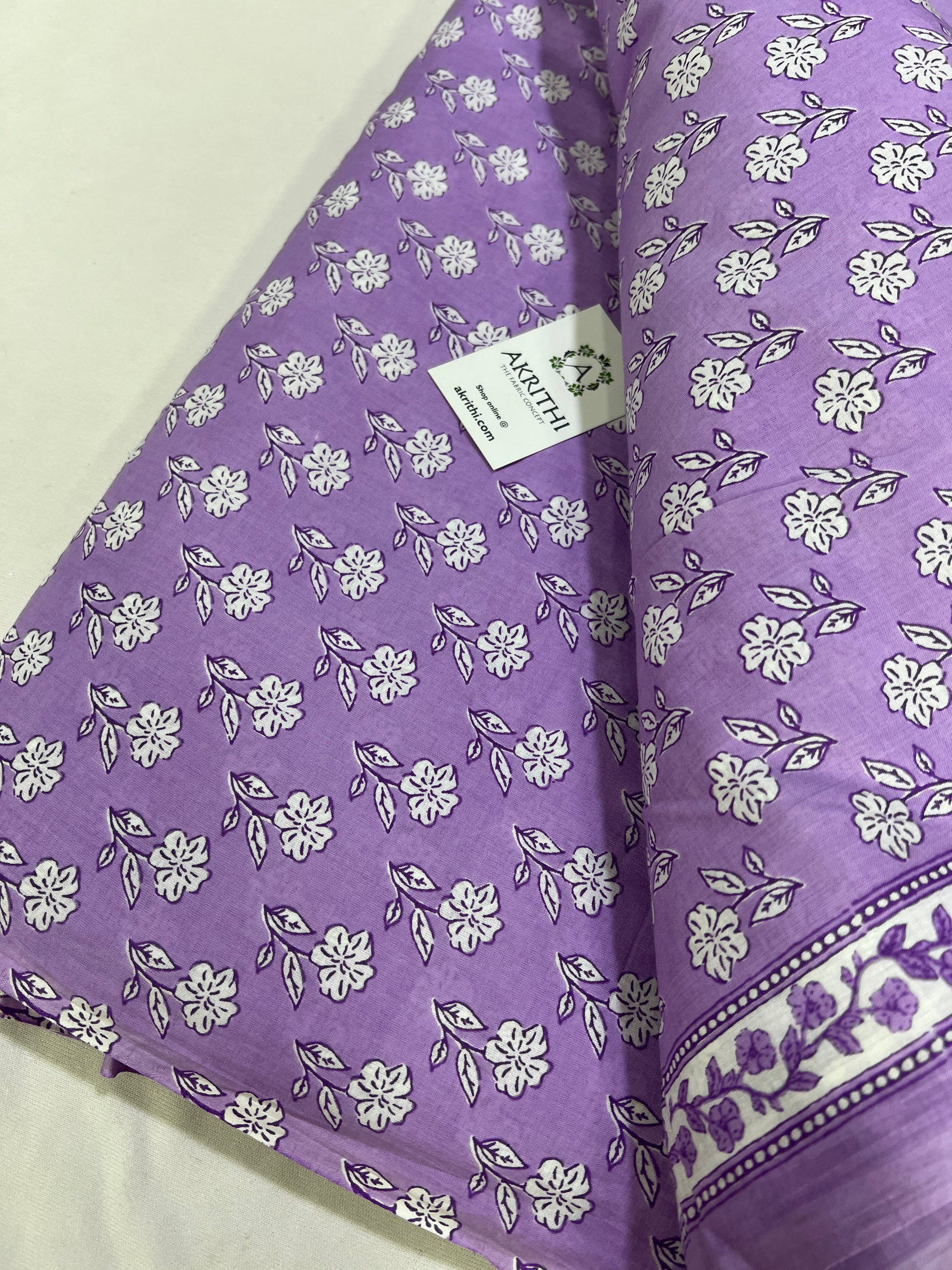 Printed pure cotton fabric