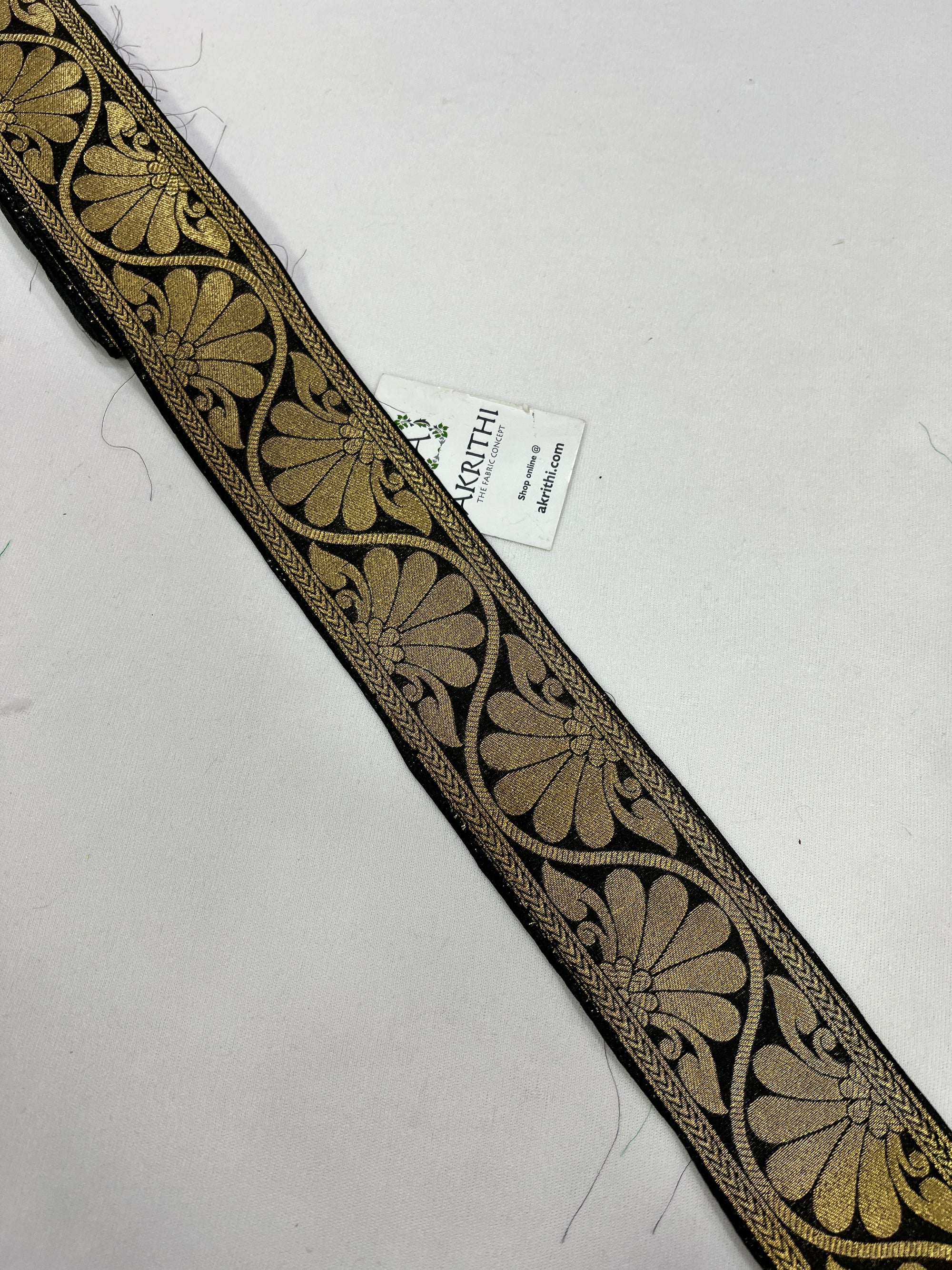 Handloom Banarasi lace 5 metres roll