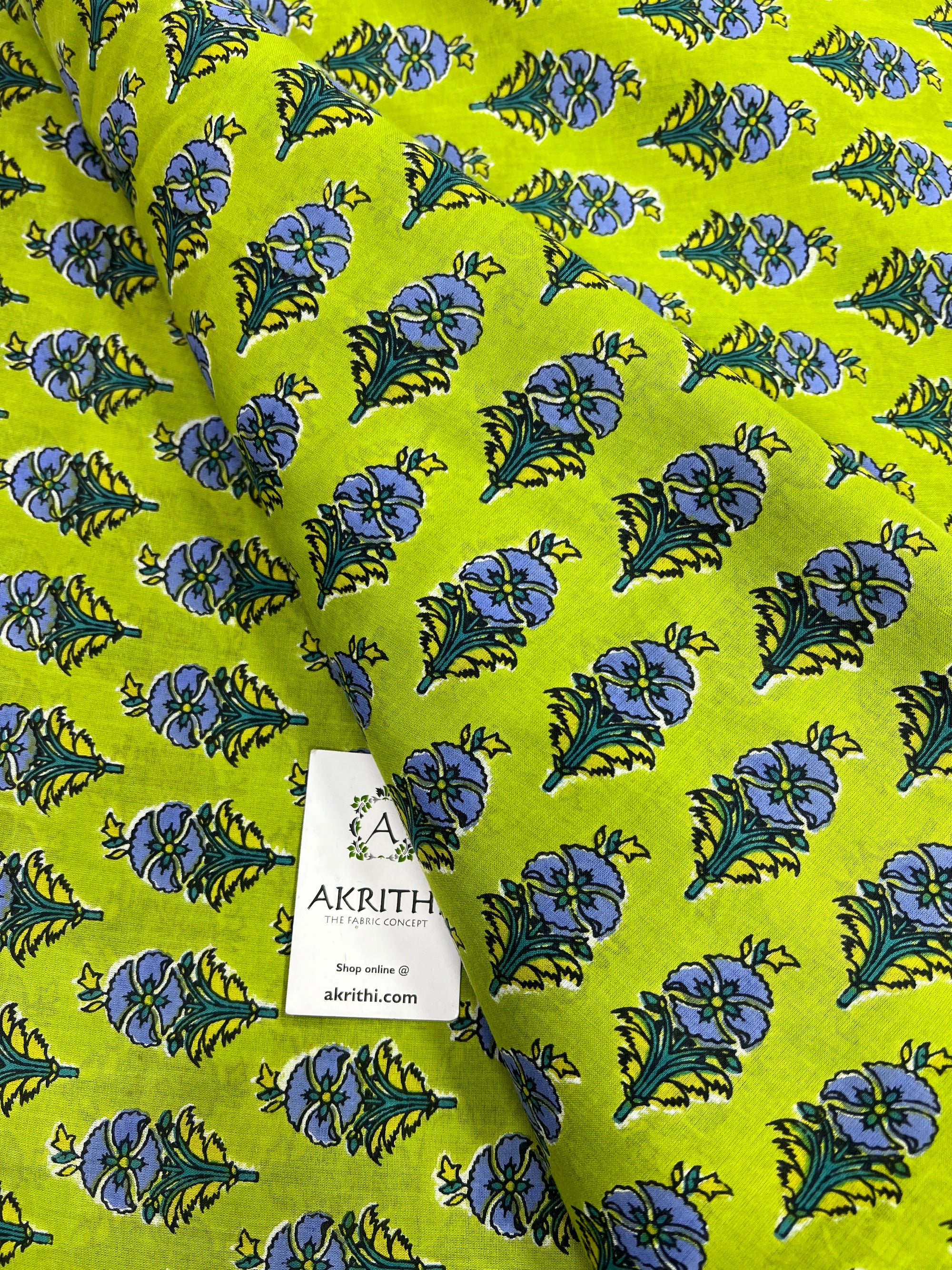 Printed pure cotton fabric