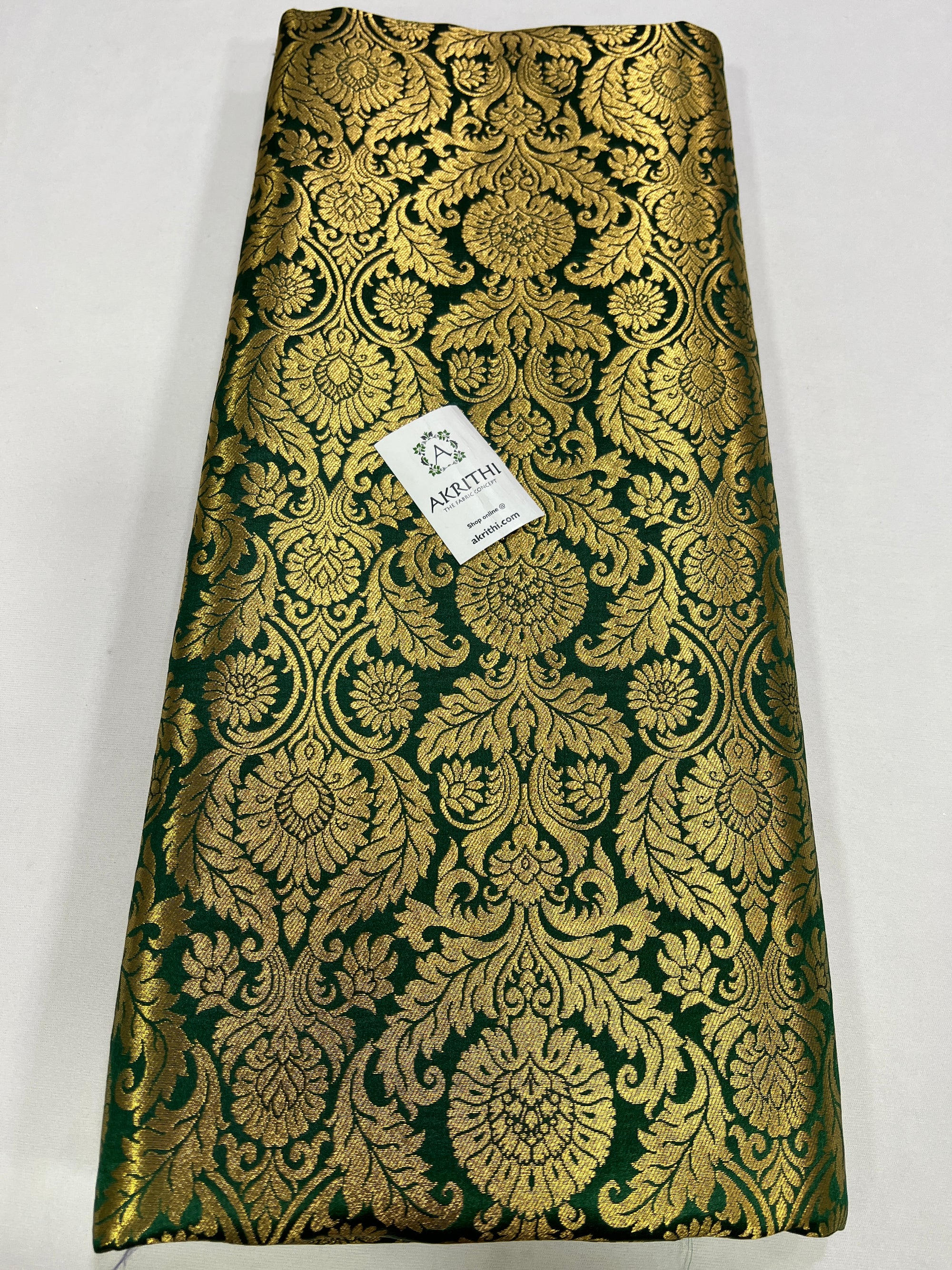Handloom Banarasi brocade fabric