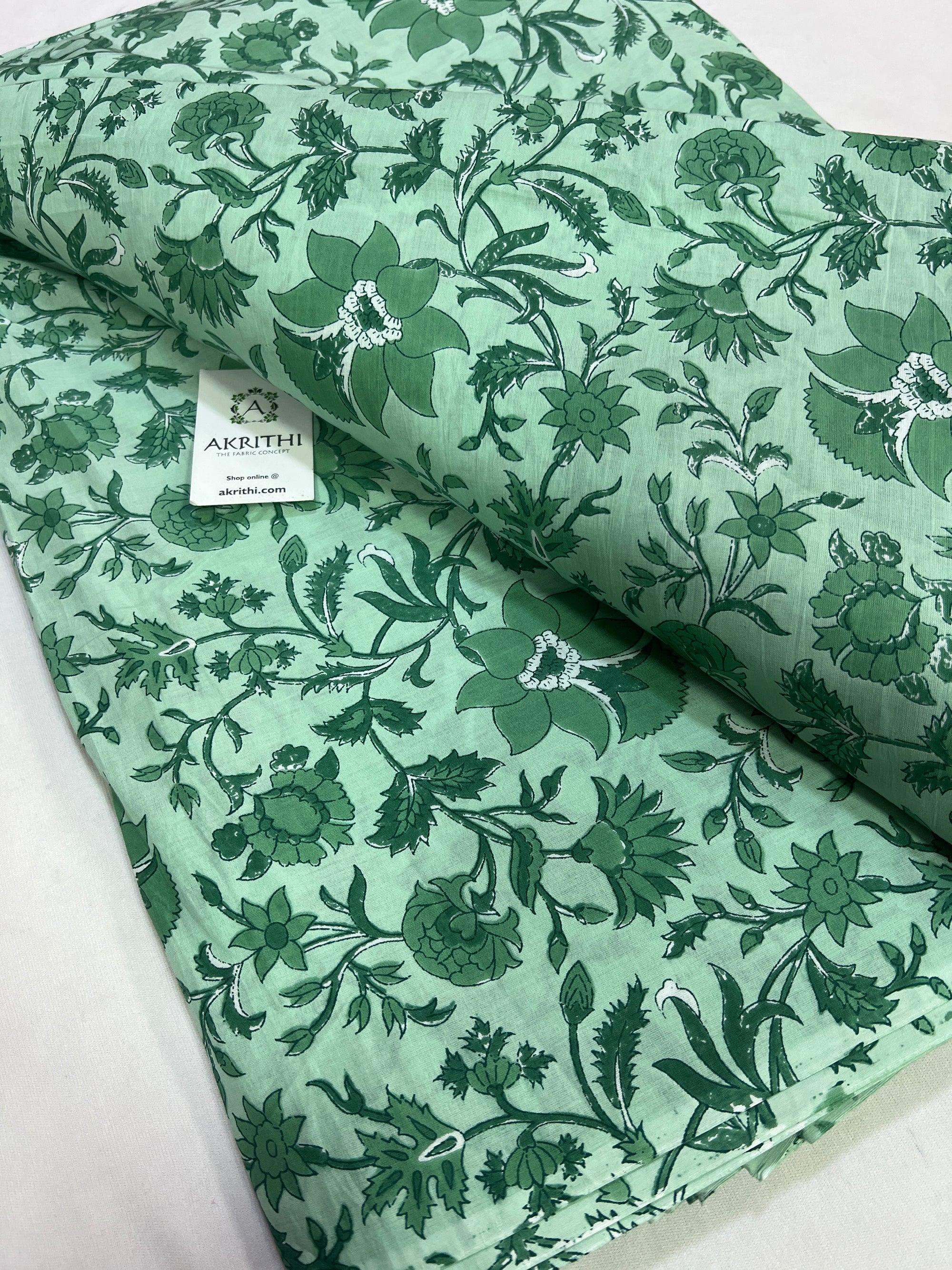 Printed pure cotton fabric