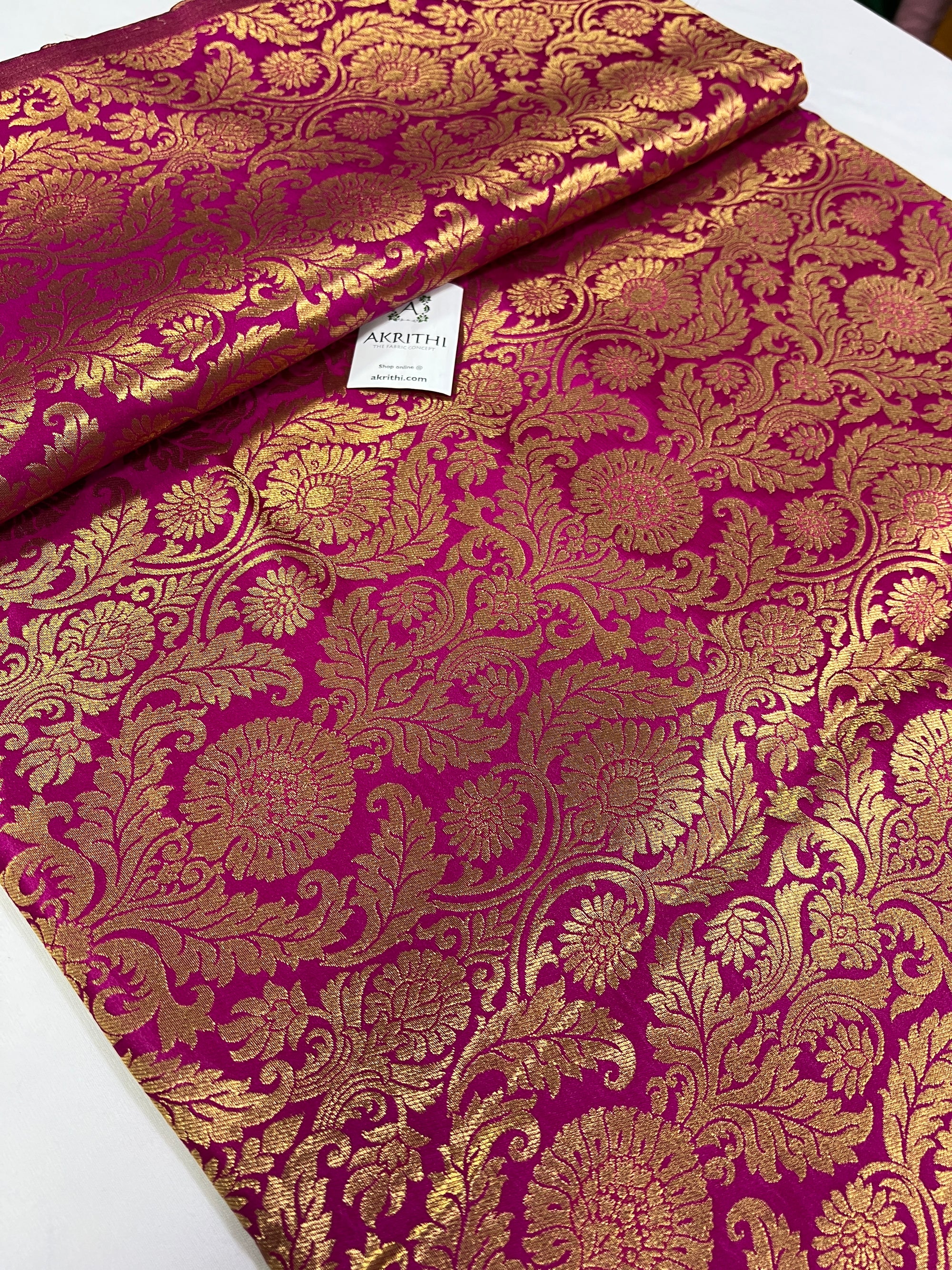 Handloom Banarasi brocade fabric