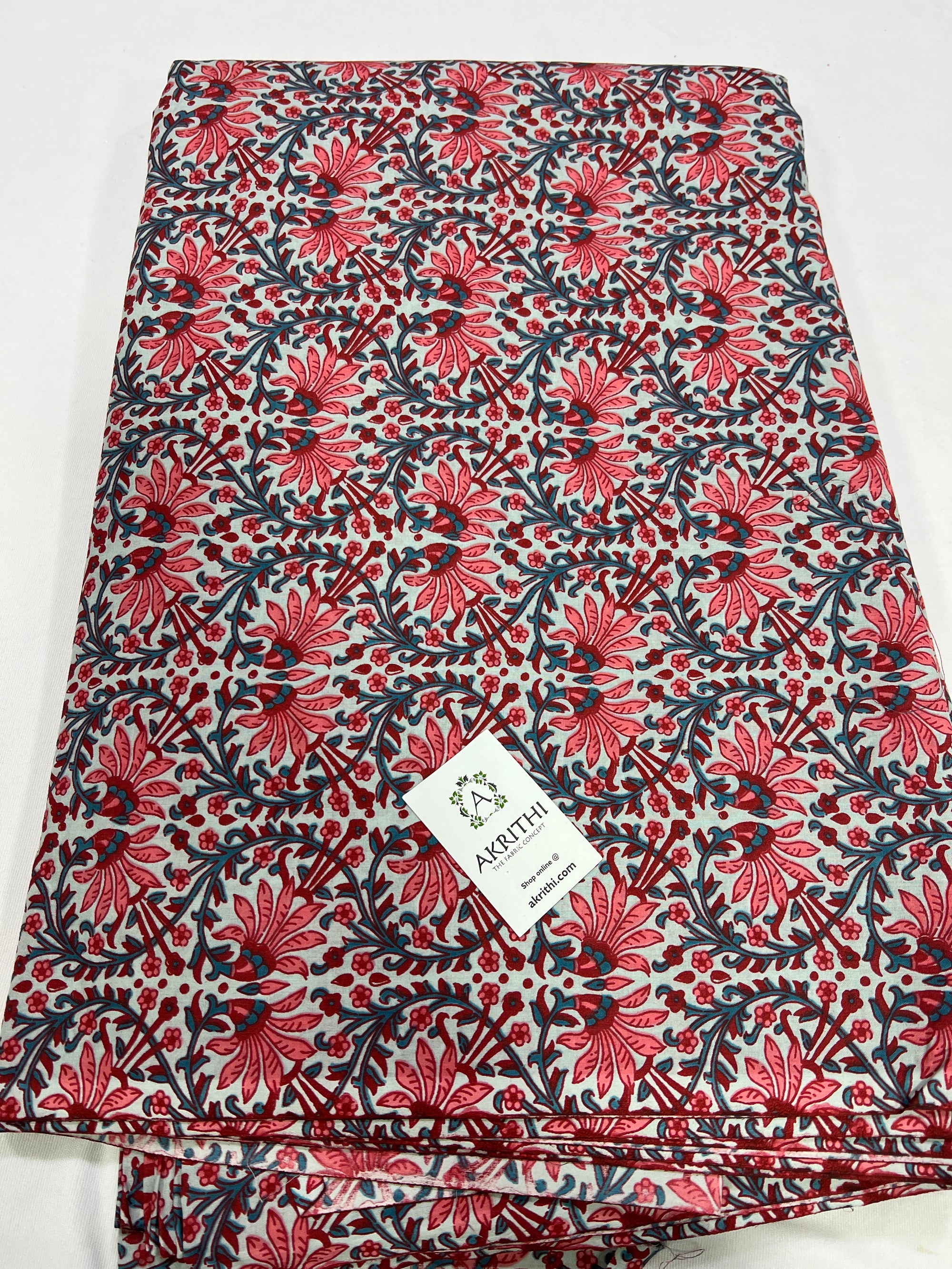 Printed pure cotton fabric