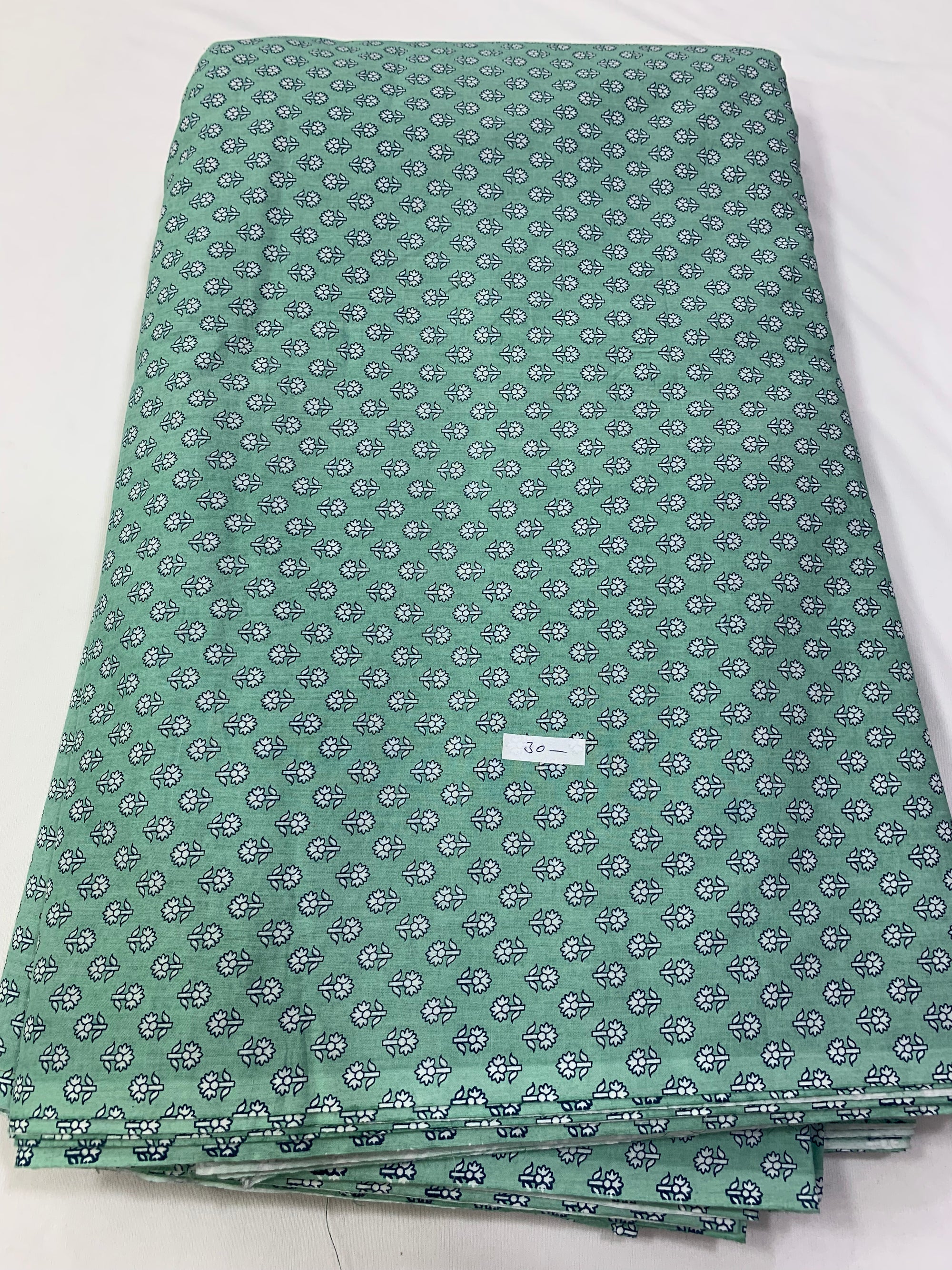 Printed pure cotton fabric