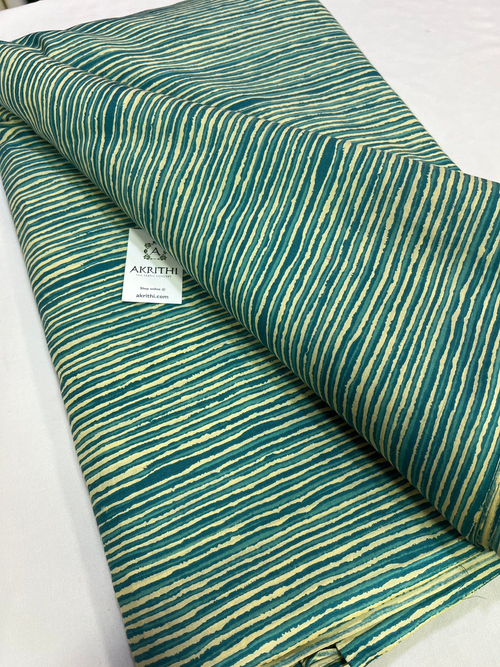 Printed pure cotton fabric