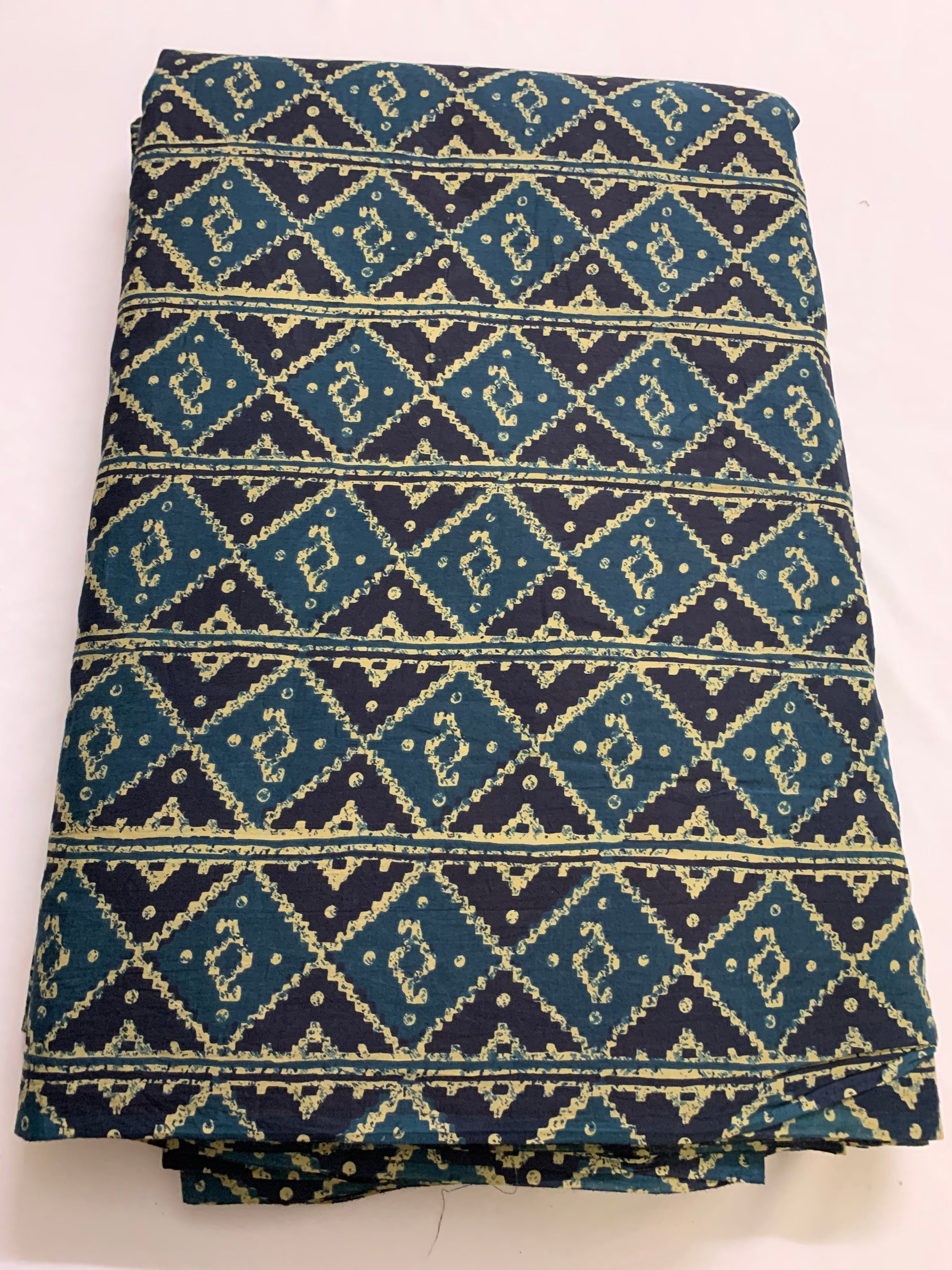 Printed pure cotton fabric