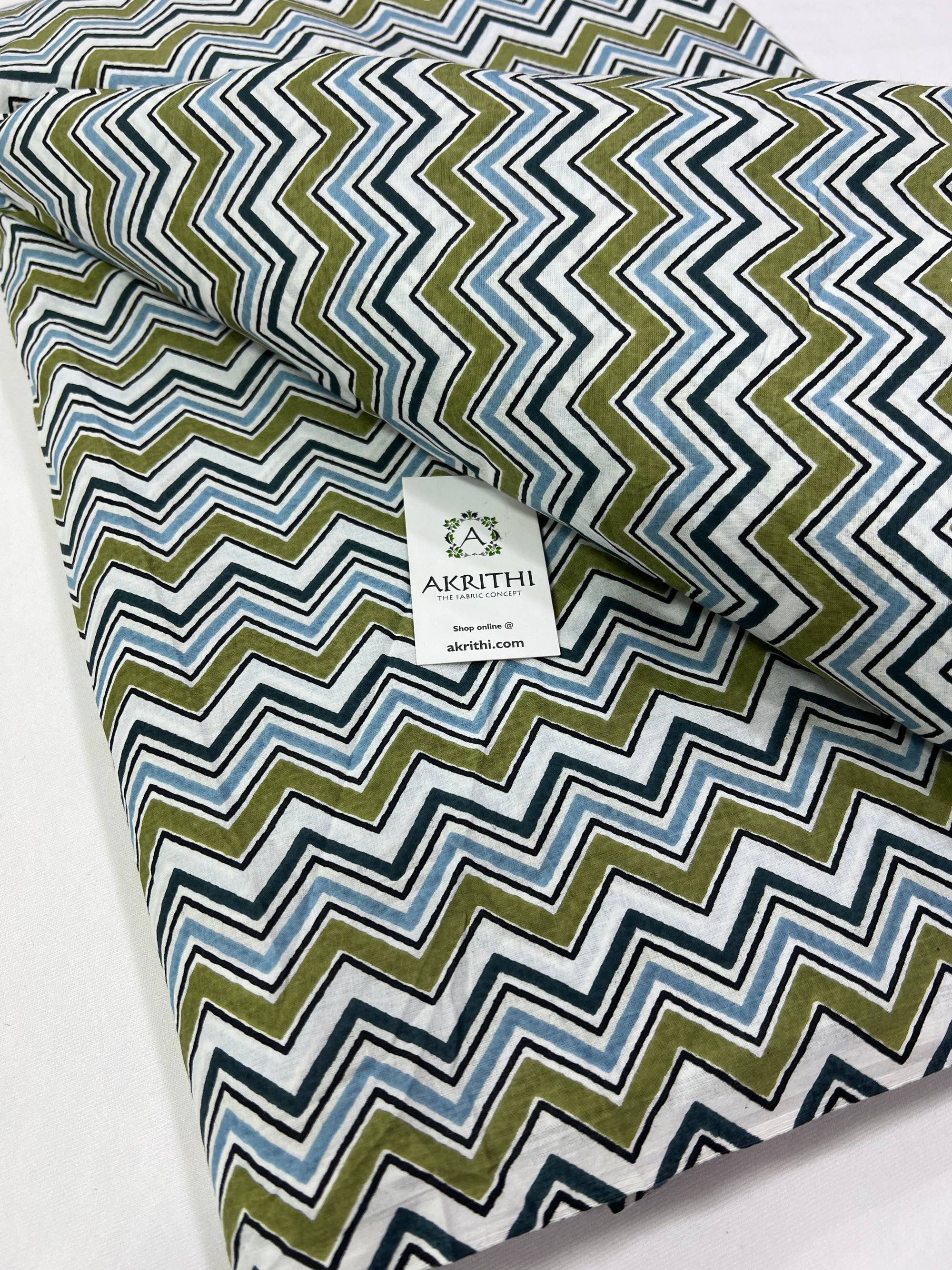 Printed pure cotton fabric