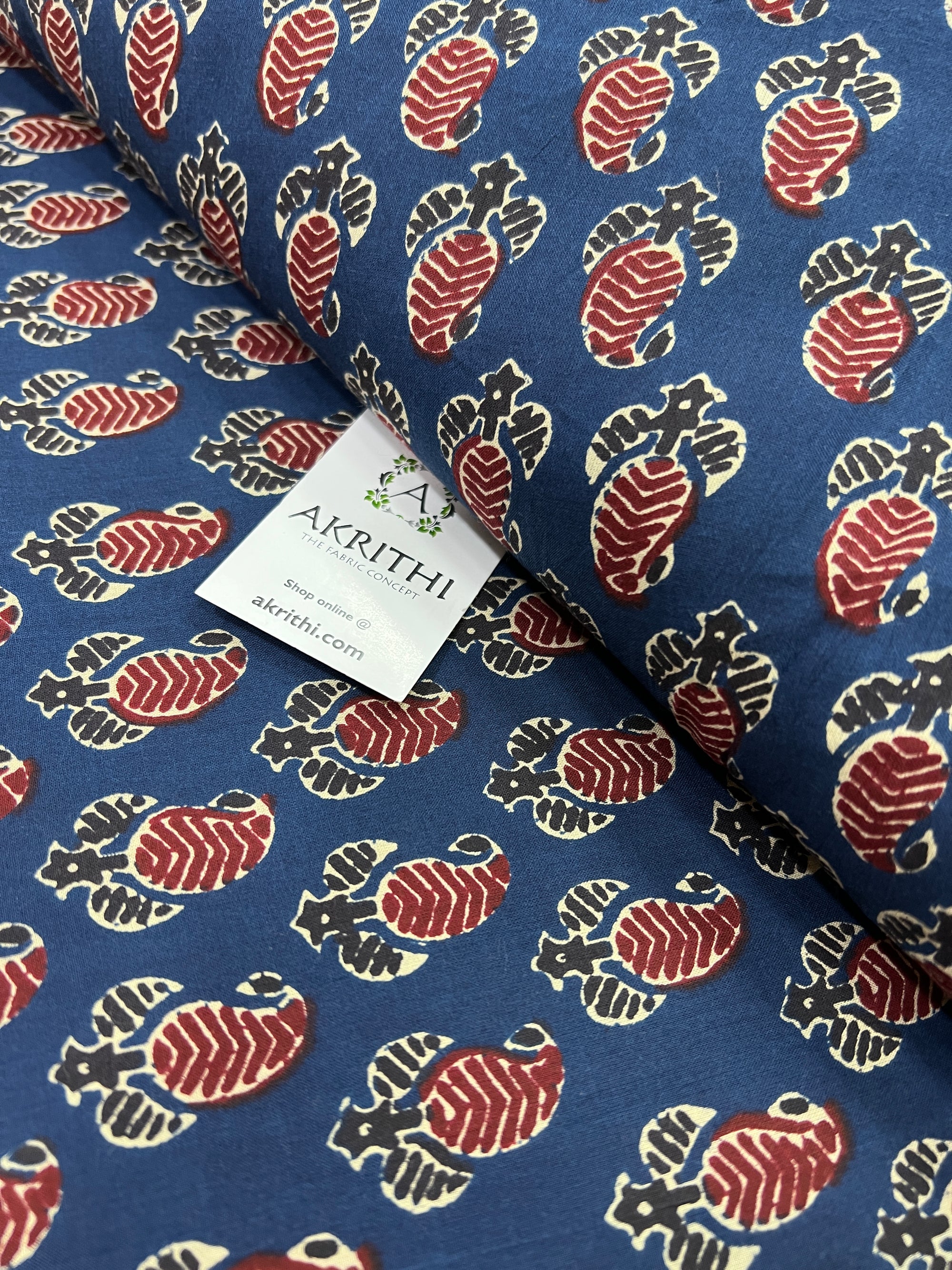 Printed pure cotton fabric
