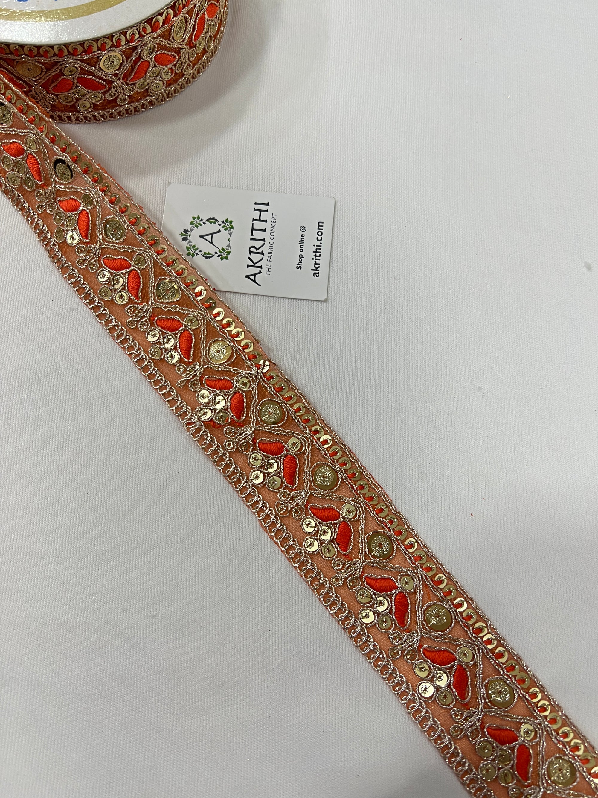 Embroidered lace 9 metres roll