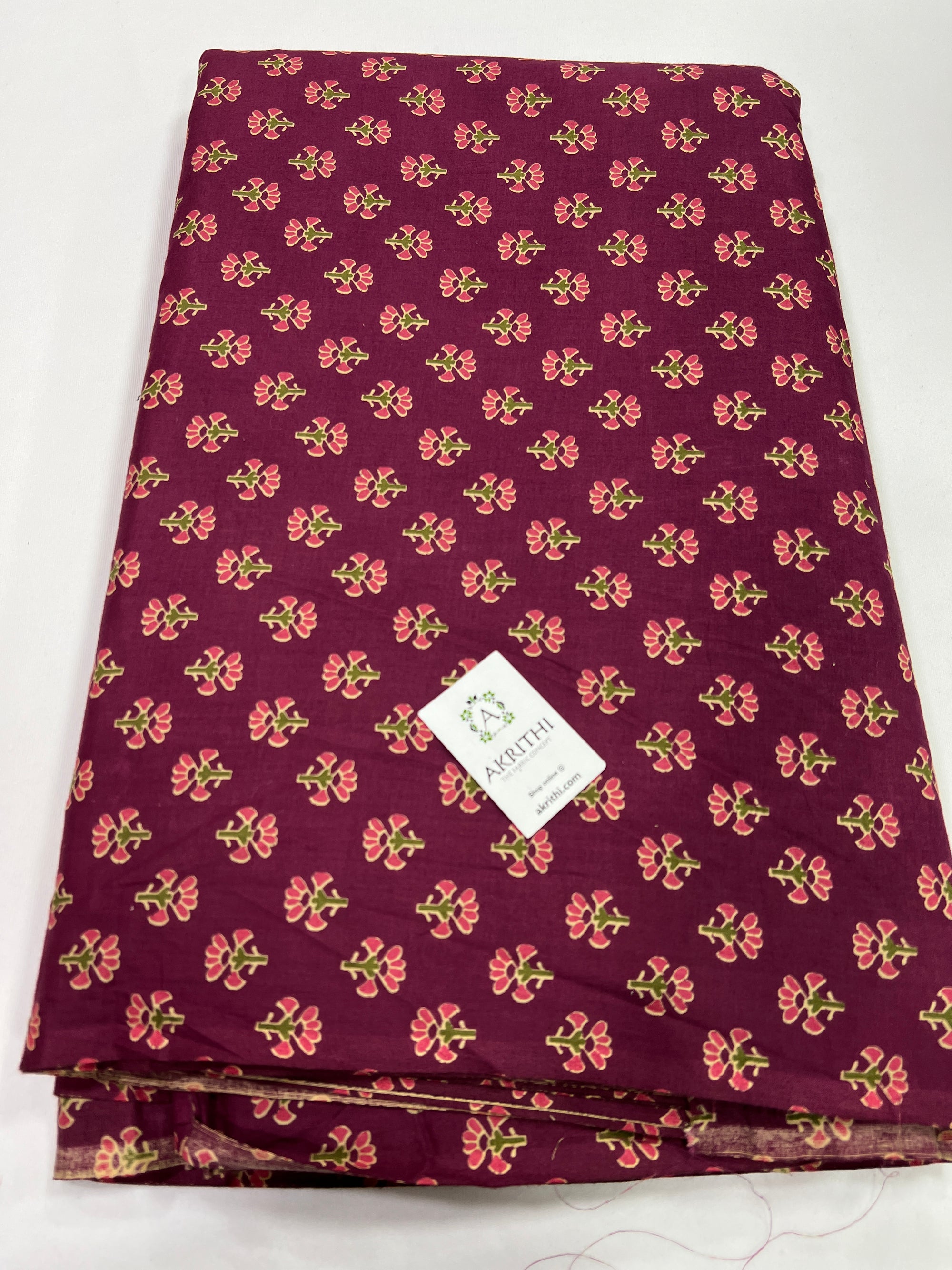 Printed pure cotton fabric