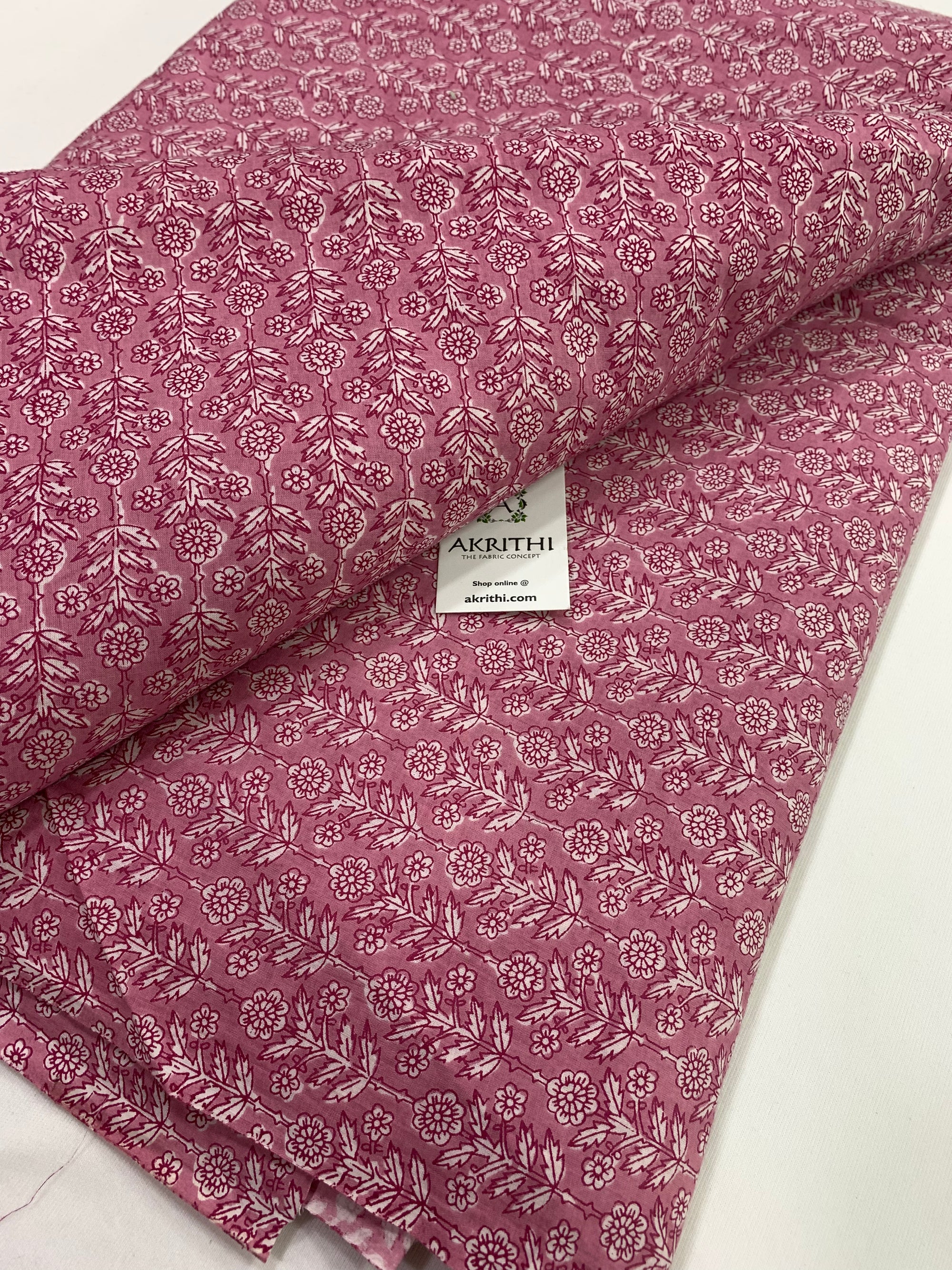 Printed pure cotton fabric
